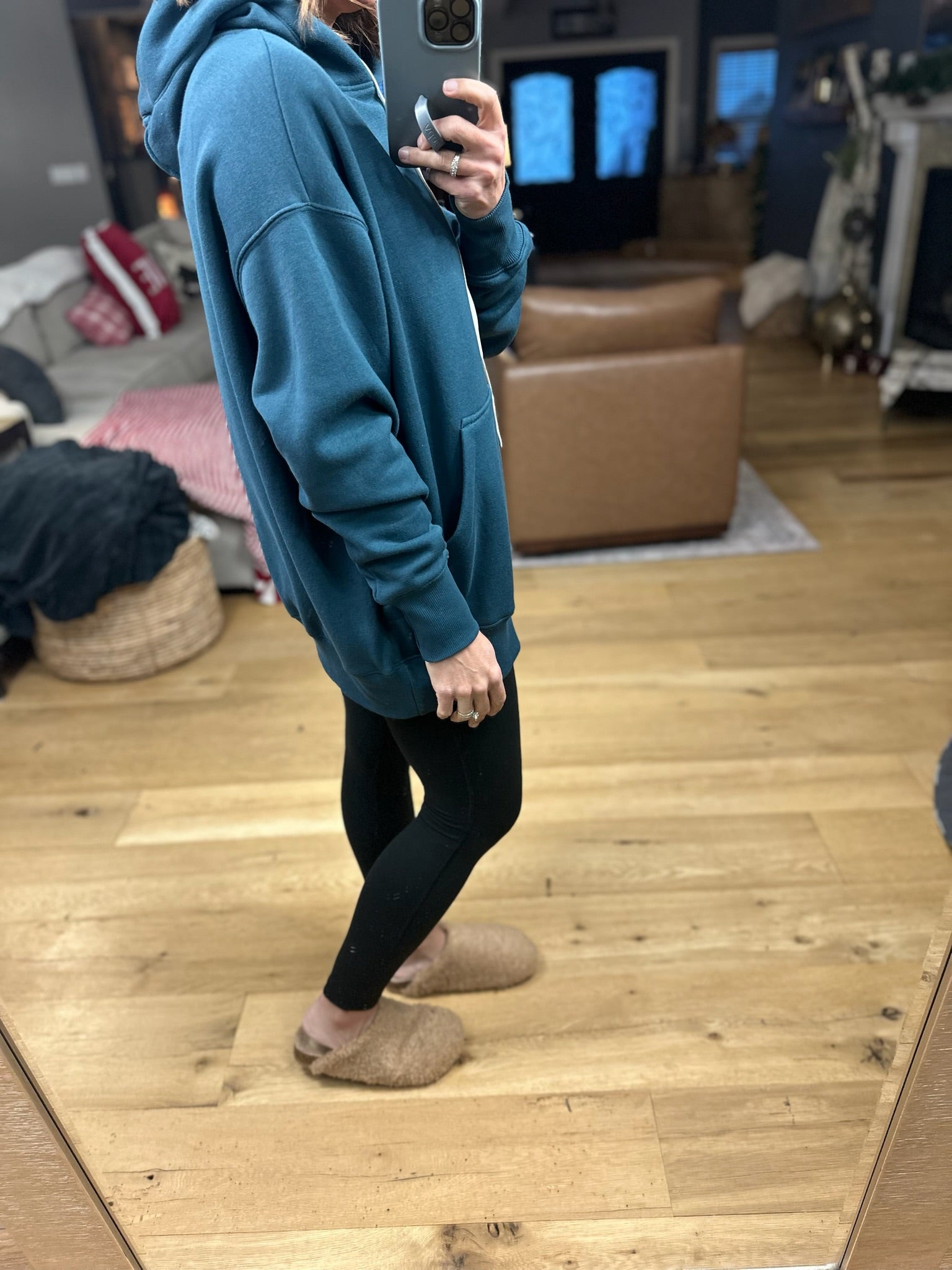 Daydreamer Pocket Hoodie-Sweaters-Mono B-Anna Kaytes Boutique, Women's Fashion Boutique in Grinnell, Iowa