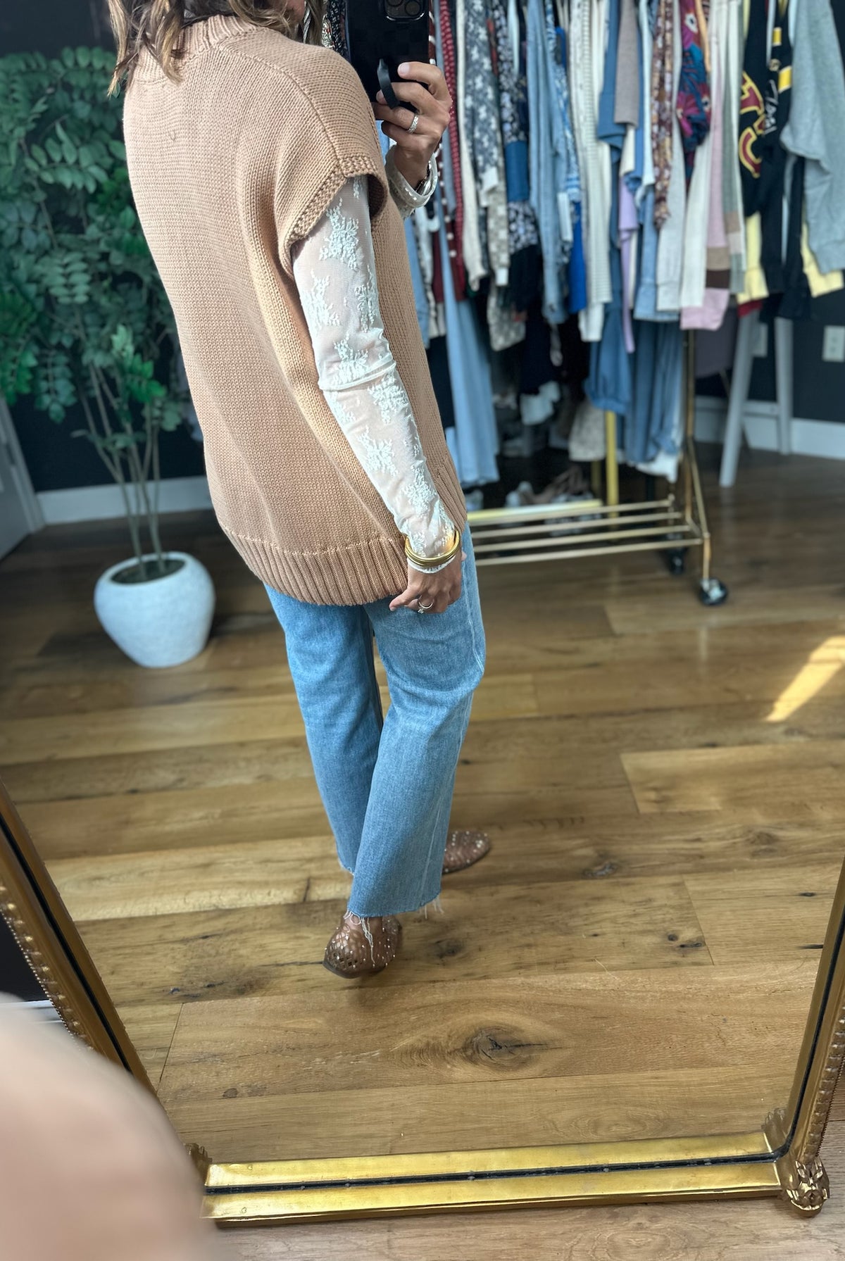 Next Up Chunky-Knit Sweater Vest-Sweaters-Wishlist-Anna Kaytes Boutique, Women's Fashion Boutique in Grinnell, Iowa