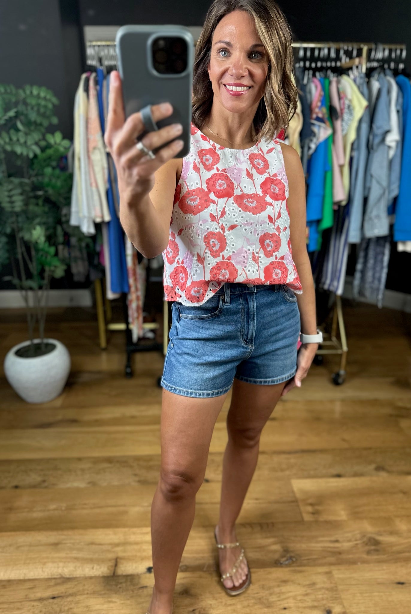 See It My Way Eyelet Floral Top-Sleeveless-Entro-Anna Kaytes Boutique, Women's Fashion Boutique in Grinnell, Iowa