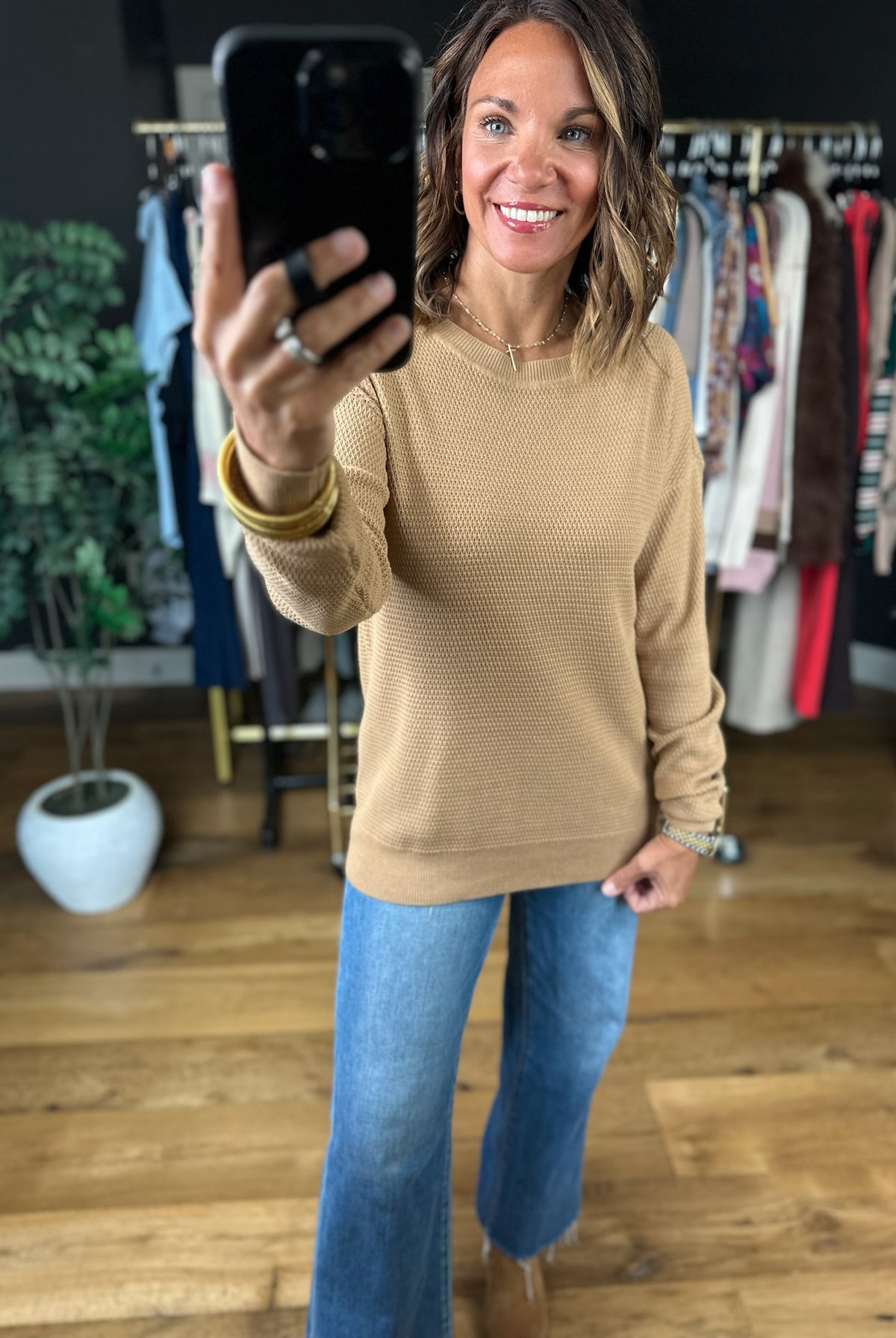 Catching Feelings Knit Top-Long Sleeves-Be Cool-Anna Kaytes Boutique, Women's Fashion Boutique in Grinnell, Iowa