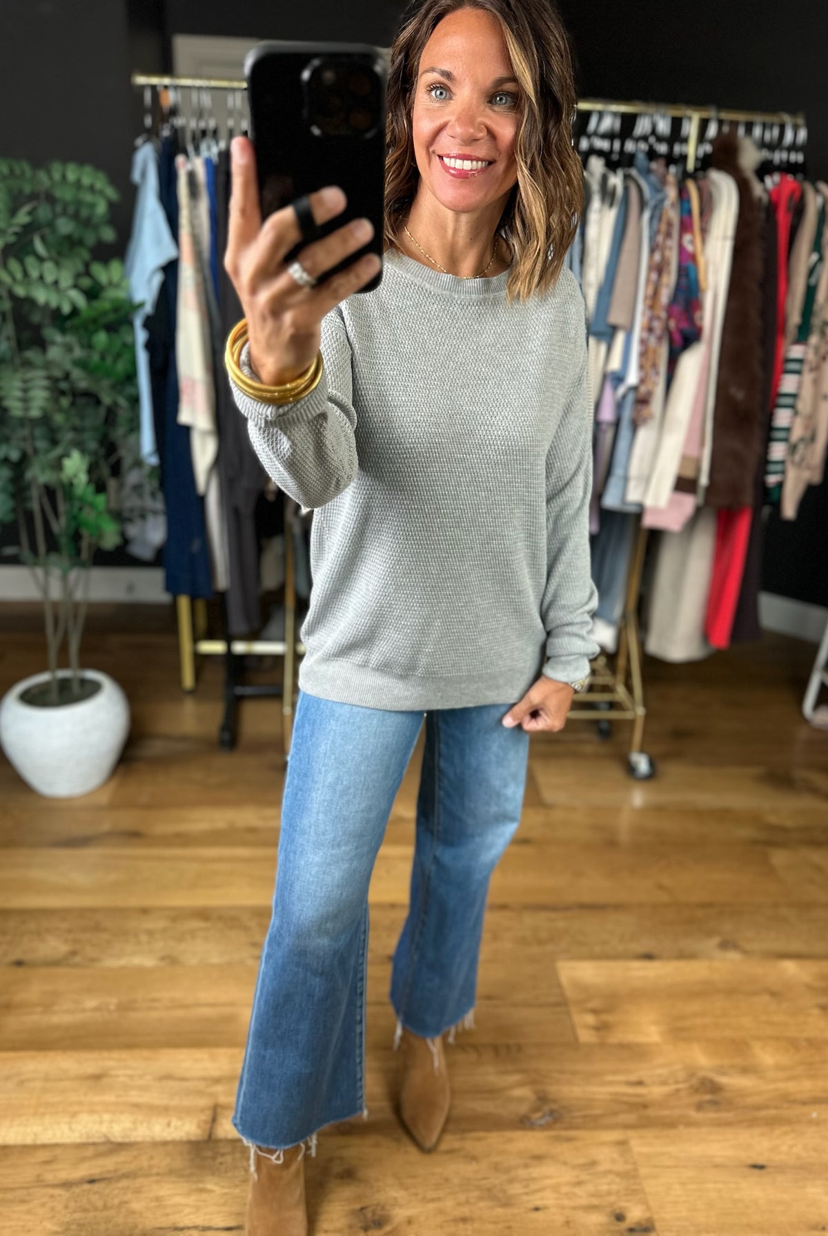 Catching Feelings Knit Top-Long Sleeves-Be Cool-Anna Kaytes Boutique, Women's Fashion Boutique in Grinnell, Iowa