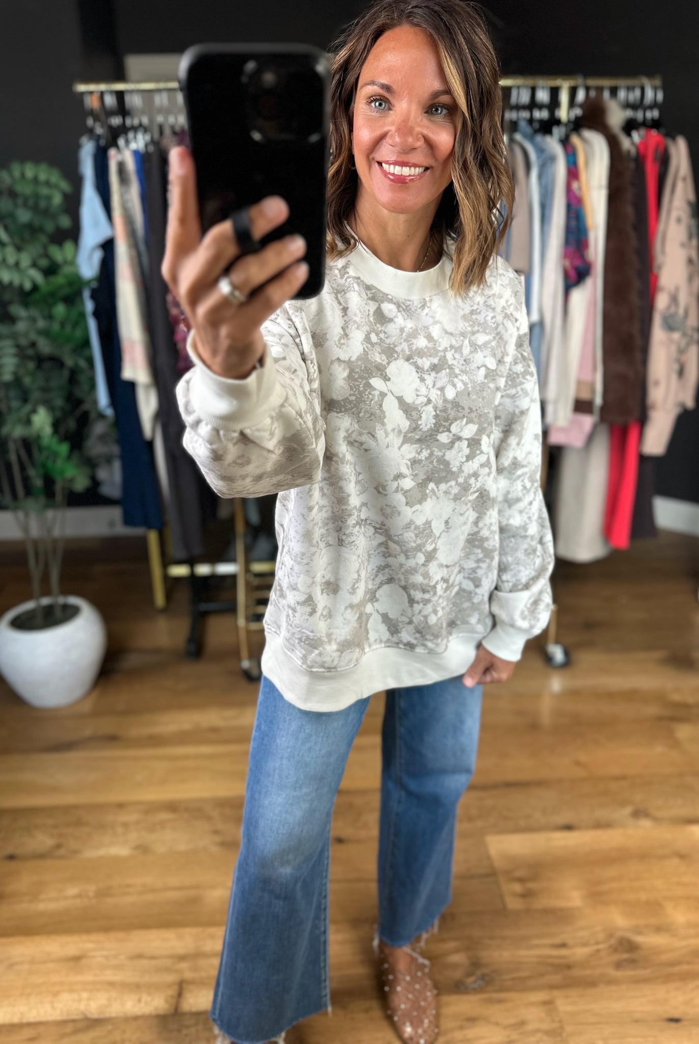 Forward Motion Floral Crewneck-Sweaters-Blu Pepper-Anna Kaytes Boutique, Women's Fashion Boutique in Grinnell, Iowa