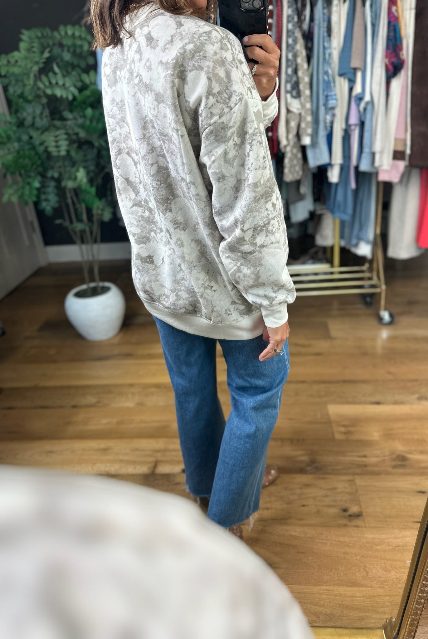 Forward Motion Floral Crewneck-Sweaters-Blu Pepper-Anna Kaytes Boutique, Women's Fashion Boutique in Grinnell, Iowa