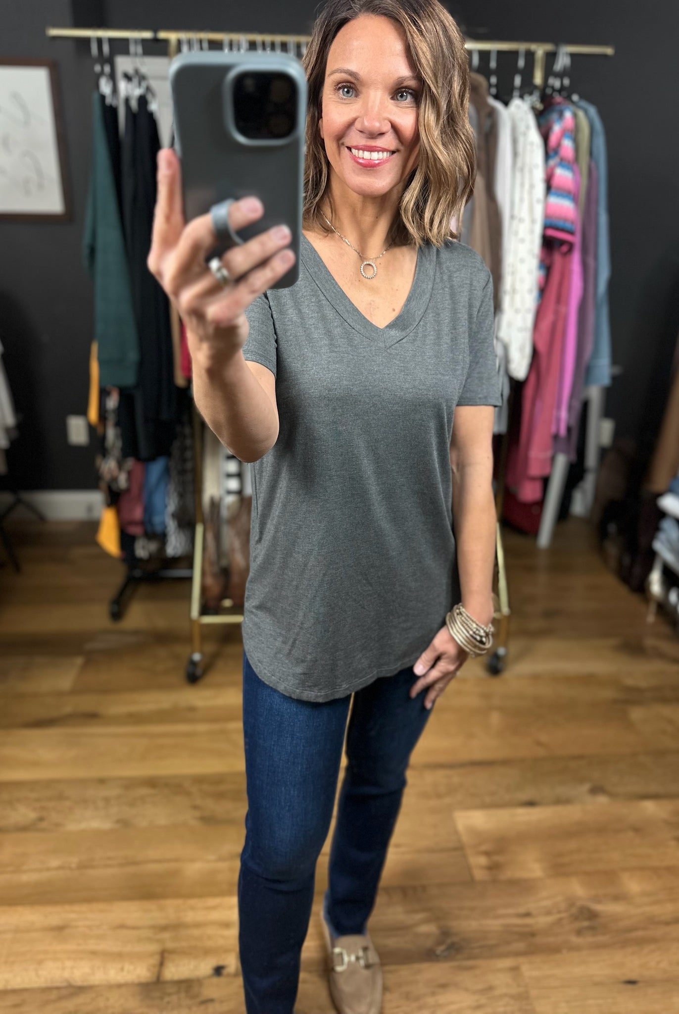 Focus On Me V-Neck Tee-Short Sleeves-Staccato-Anna Kaytes Boutique, Women's Fashion Boutique in Grinnell, Iowa