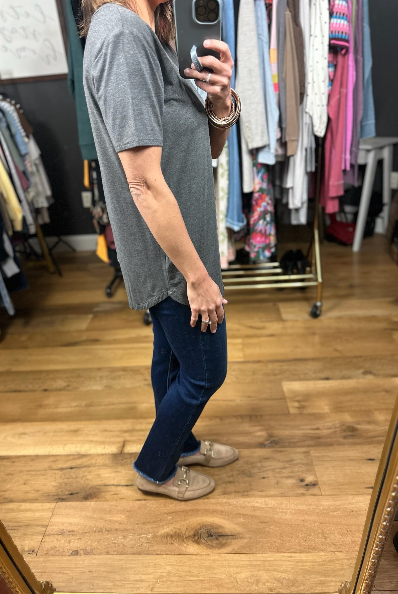 Focus On Me V-Neck Tee-Short Sleeves-Staccato-Anna Kaytes Boutique, Women's Fashion Boutique in Grinnell, Iowa