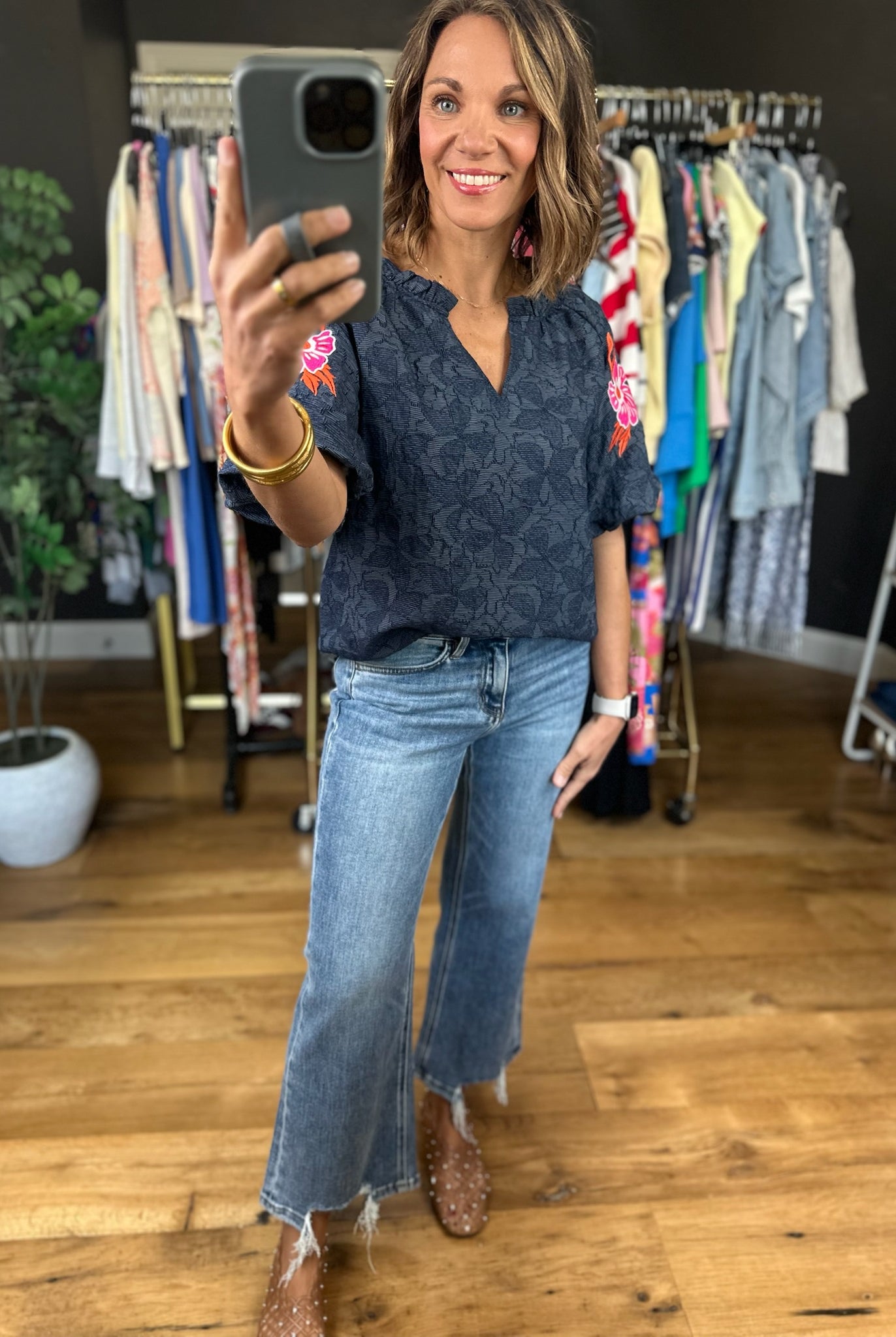 Never Forget You Floral-Detail Top-Short Sleeves-voy-Anna Kaytes Boutique, Women's Fashion Boutique in Grinnell, Iowa