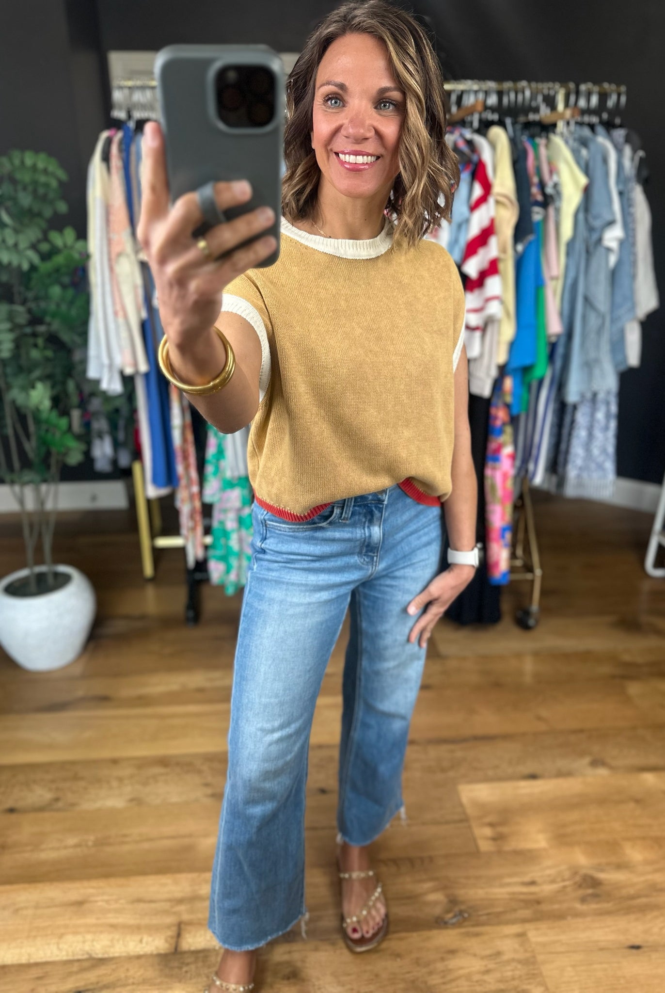 Make My Day Color Block Knit Top-Short Sleeves-Eesome-Anna Kaytes Boutique, Women's Fashion Boutique in Grinnell, Iowa