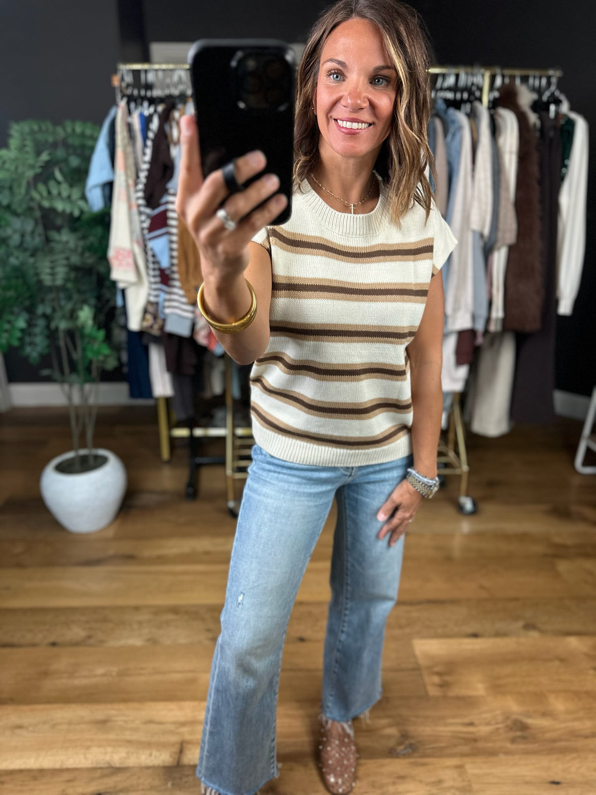 It Girl Energy Knit Top-Short Sleeves-Very J-Anna Kaytes Boutique, Women's Fashion Boutique in Grinnell, Iowa