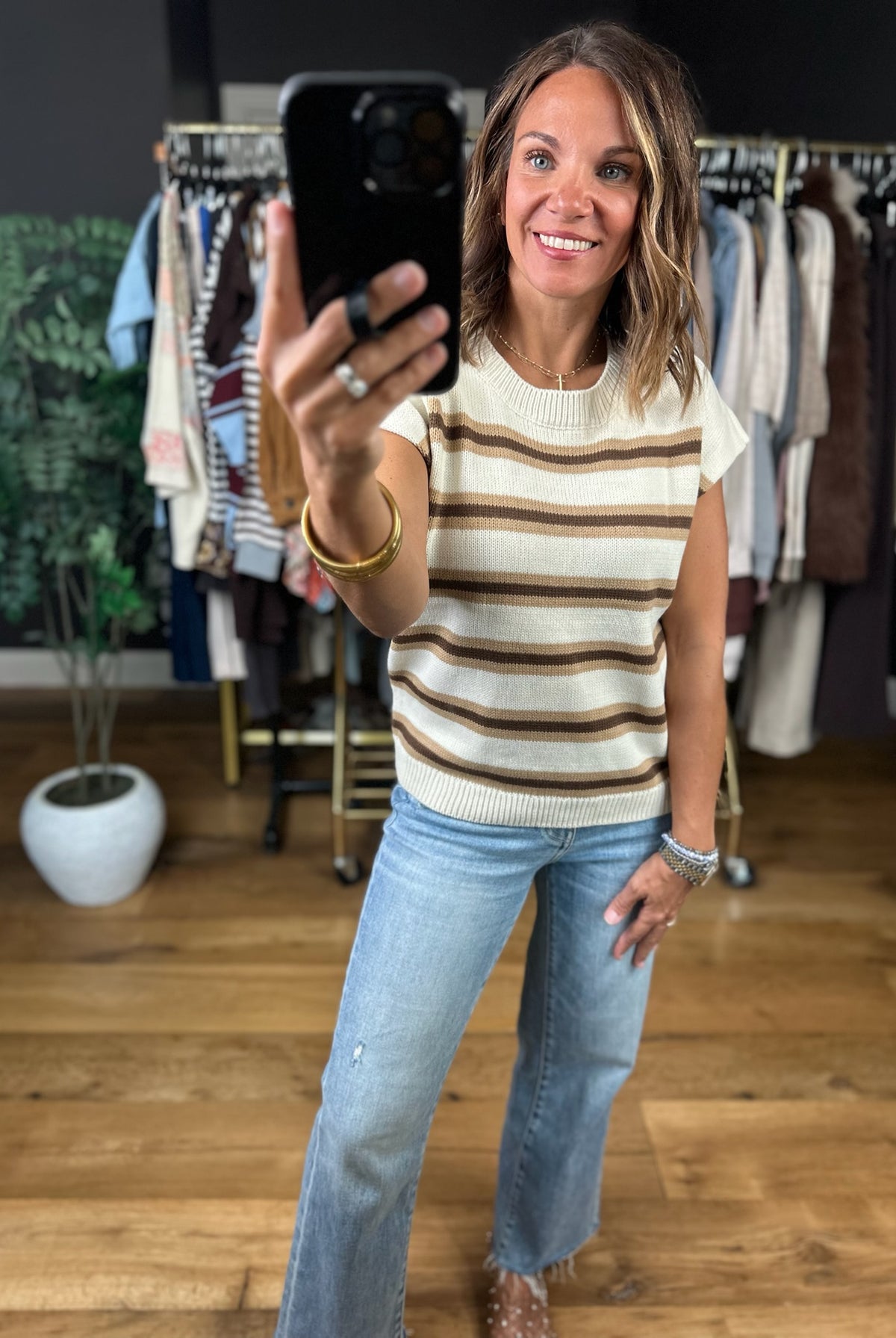 It Girl Energy Knit Top-Short Sleeves-Very J-Anna Kaytes Boutique, Women's Fashion Boutique in Grinnell, Iowa