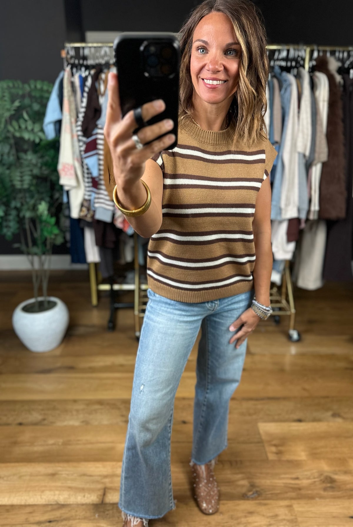 It Girl Energy Knit Top-Short Sleeves-Very J-Anna Kaytes Boutique, Women's Fashion Boutique in Grinnell, Iowa