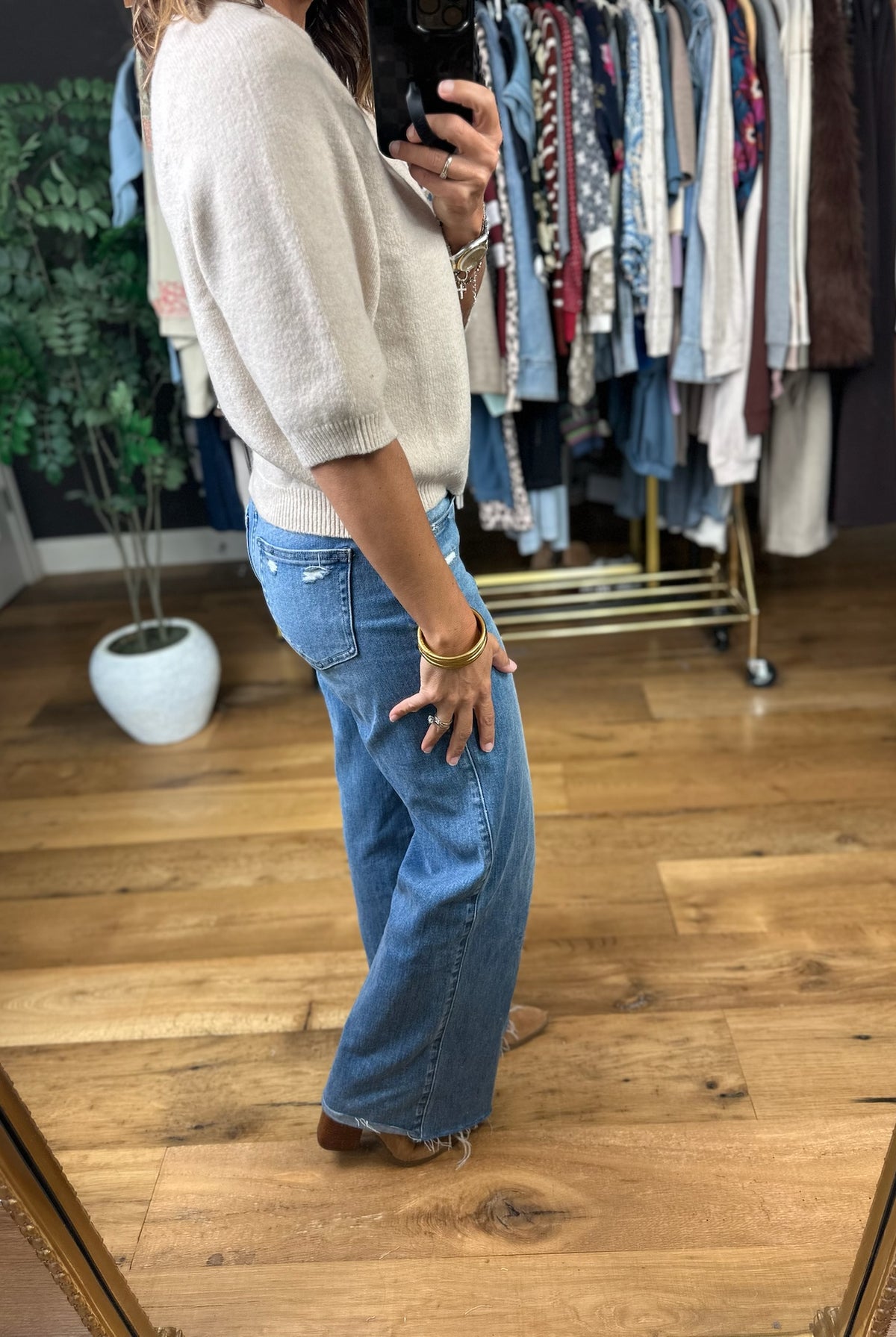 She's An Icon Bubble Sweater-Short Sleeves-She & Sky-Anna Kaytes Boutique, Women's Fashion Boutique in Grinnell, Iowa