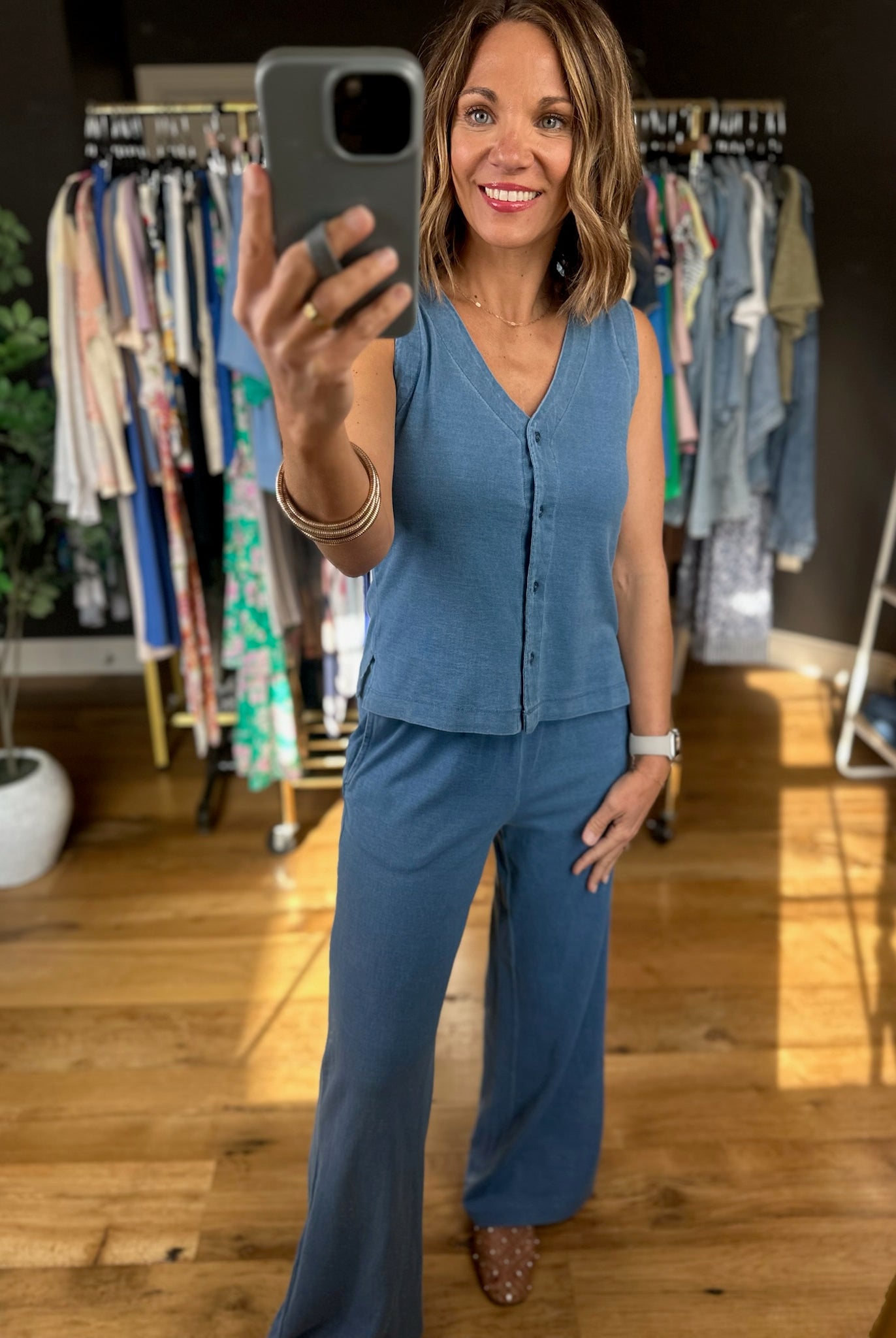 The Selena Button-Down Top + Pant Set-Sleeveless-Blu Pepper-Anna Kaytes Boutique, Women's Fashion Boutique in Grinnell, Iowa