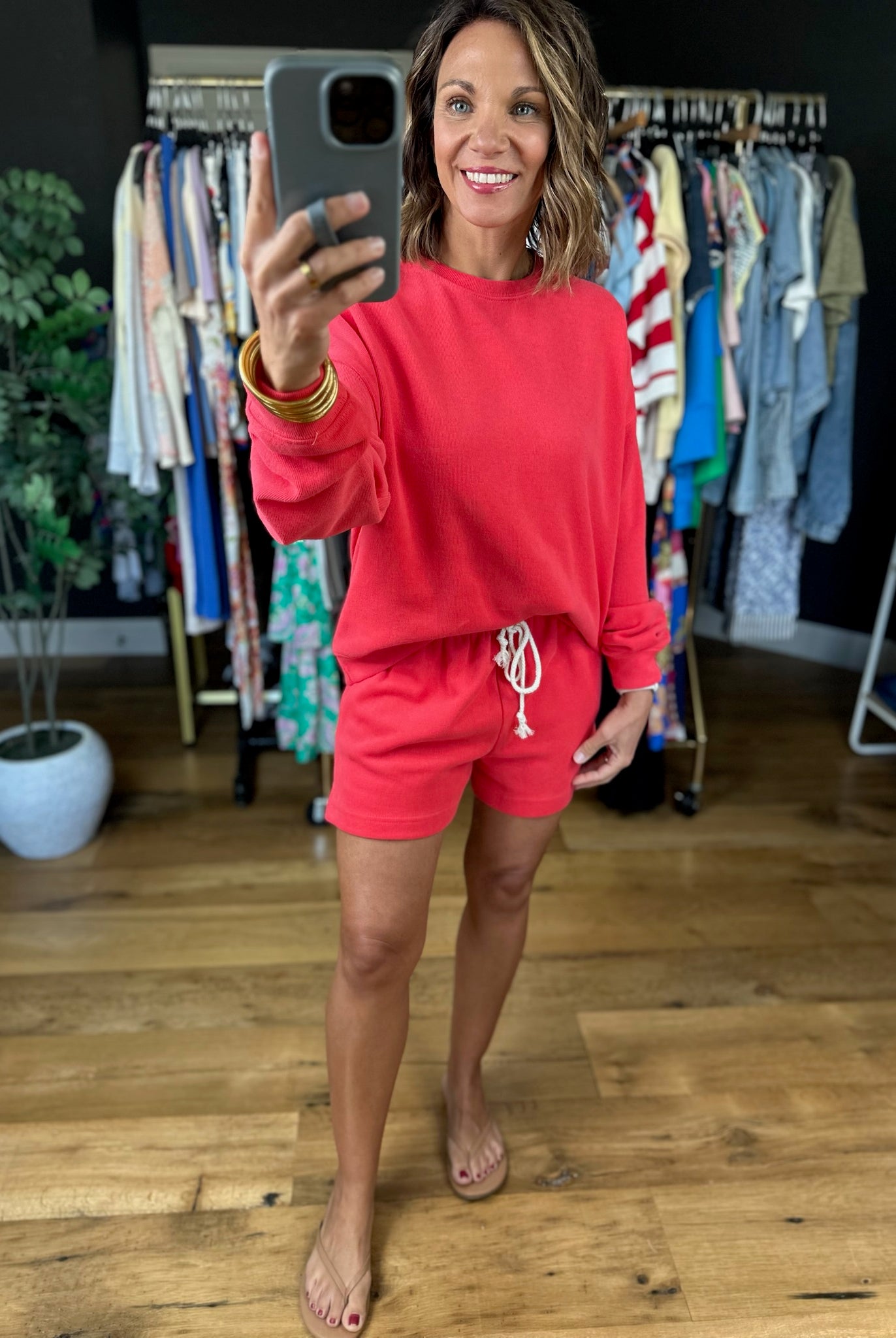 No Doubts Crew + Shorts Set-Sweaters-Wishlist-Anna Kaytes Boutique, Women's Fashion Boutique in Grinnell, Iowa
