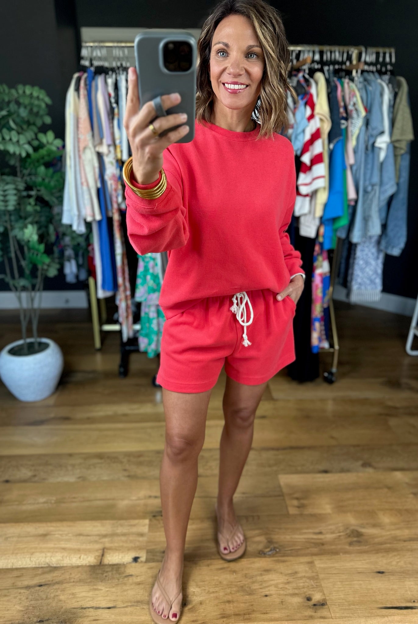 No Doubts Crew + Shorts Set-Sweaters-Wishlist-Anna Kaytes Boutique, Women's Fashion Boutique in Grinnell, Iowa