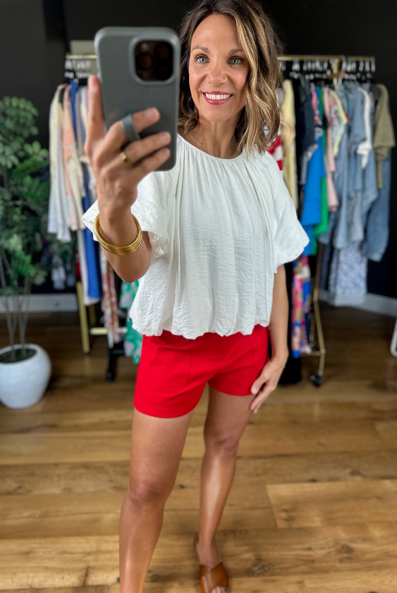 Missing Chapter Bubble-Hem Top-Short Sleeves-Entro-Anna Kaytes Boutique, Women's Fashion Boutique in Grinnell, Iowa