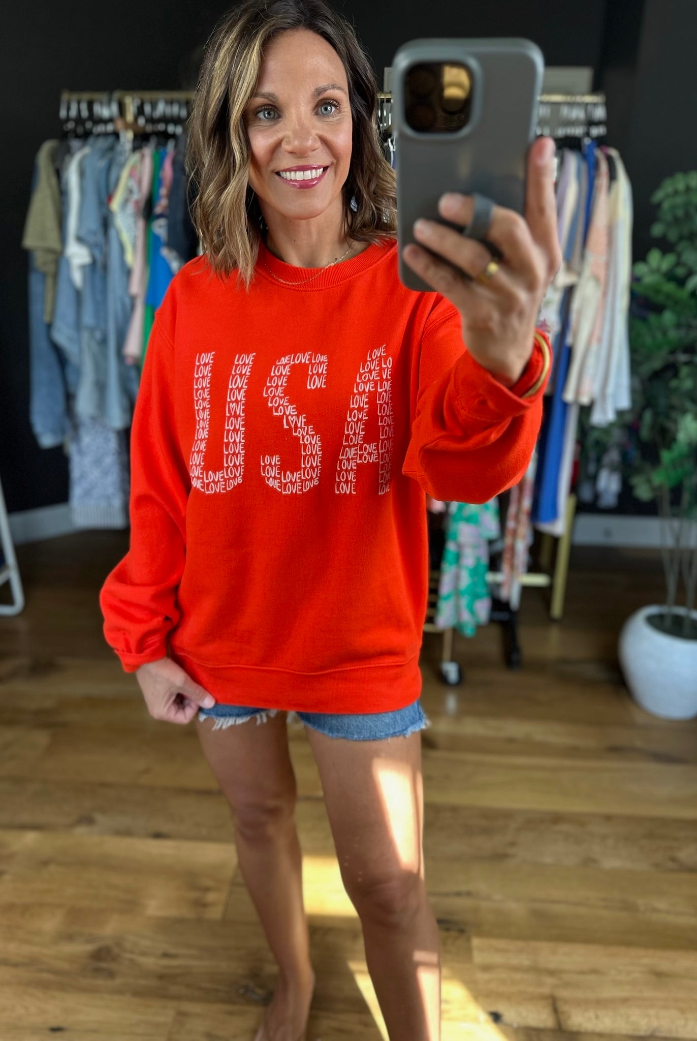 Z Supply Love USA Sweatshirt-Sweaters-Z Supply-Anna Kaytes Boutique, Women's Fashion Boutique in Grinnell, Iowa