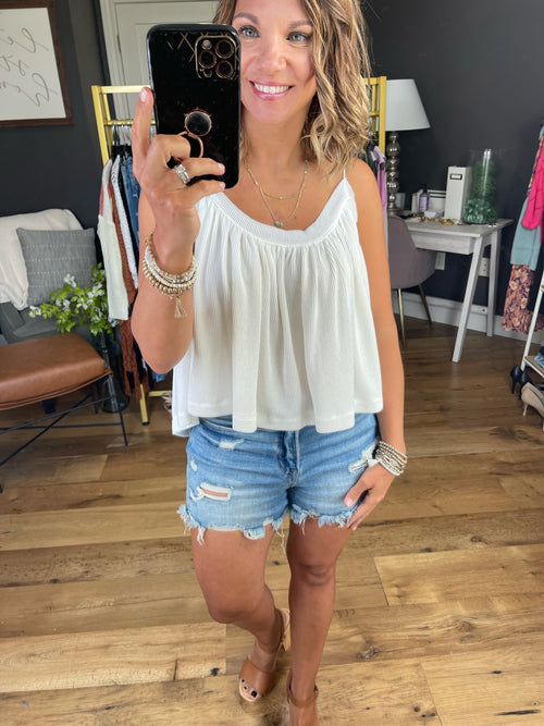 Bet The Best Ribbed Cropped Swing Top - Ivory-Bucketlist T1486-Anna Kaytes Boutique, Women's Fashion Boutique in Grinnell, Iowa