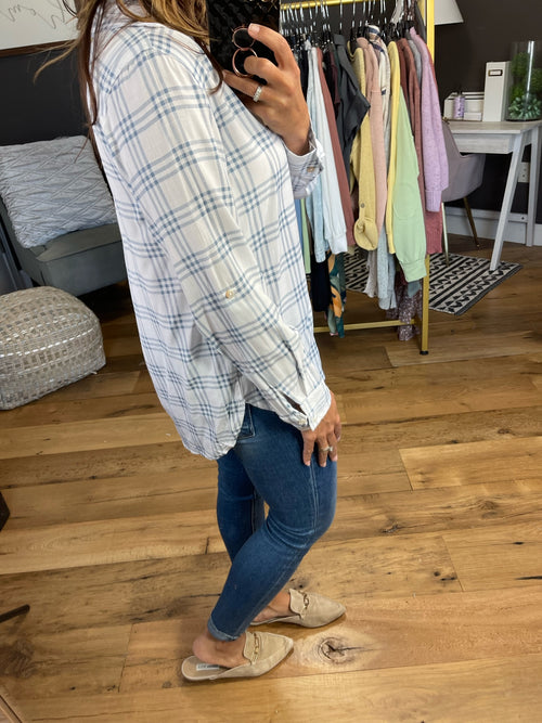 Count Me In Plaid Button Top - Off-White/Blue