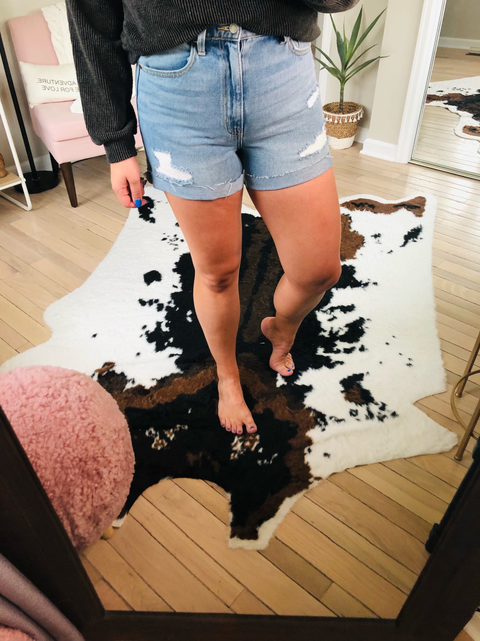 The Hannah High-Rise Single Cuff Mom Short-Shorts-Cello WV47755MD-Anna Kaytes Boutique, Women's Fashion Boutique in Grinnell, Iowa