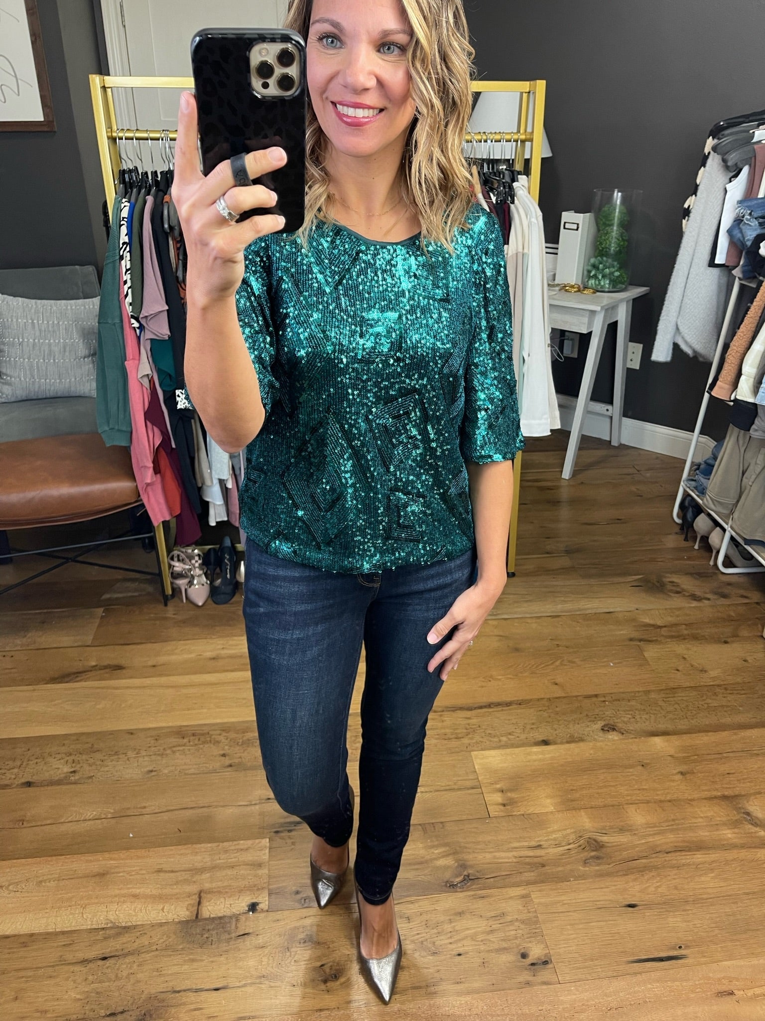 All Of The Lights Sequin-Detail Top - Hunter Green-Short Sleeves-Skies Are Blue-Anna Kaytes Boutique, Women's Fashion Boutique in Grinnell, Iowa