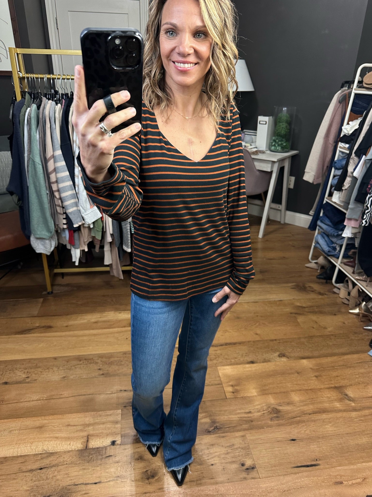 Better Explanation Striped V-Neck Long Sleeve Top - Navy/Rust-Long Sleeves-Skies Are Blue 45496-Anna Kaytes Boutique, Women's Fashion Boutique in Grinnell, Iowa