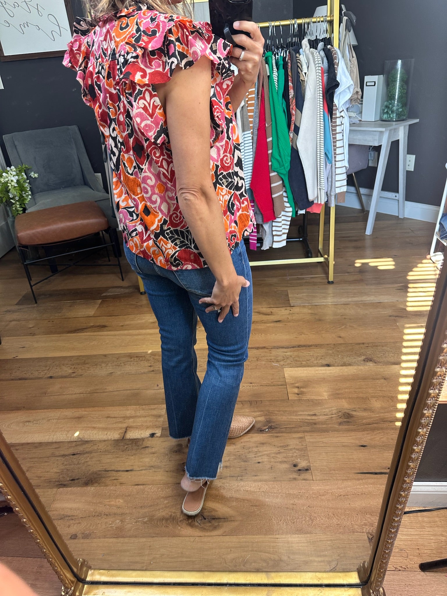 Never Look Back Patterned V-Neck Top - Black Combo-Short Sleeves-Olivaceous-Anna Kaytes Boutique, Women's Fashion Boutique in Grinnell, Iowa