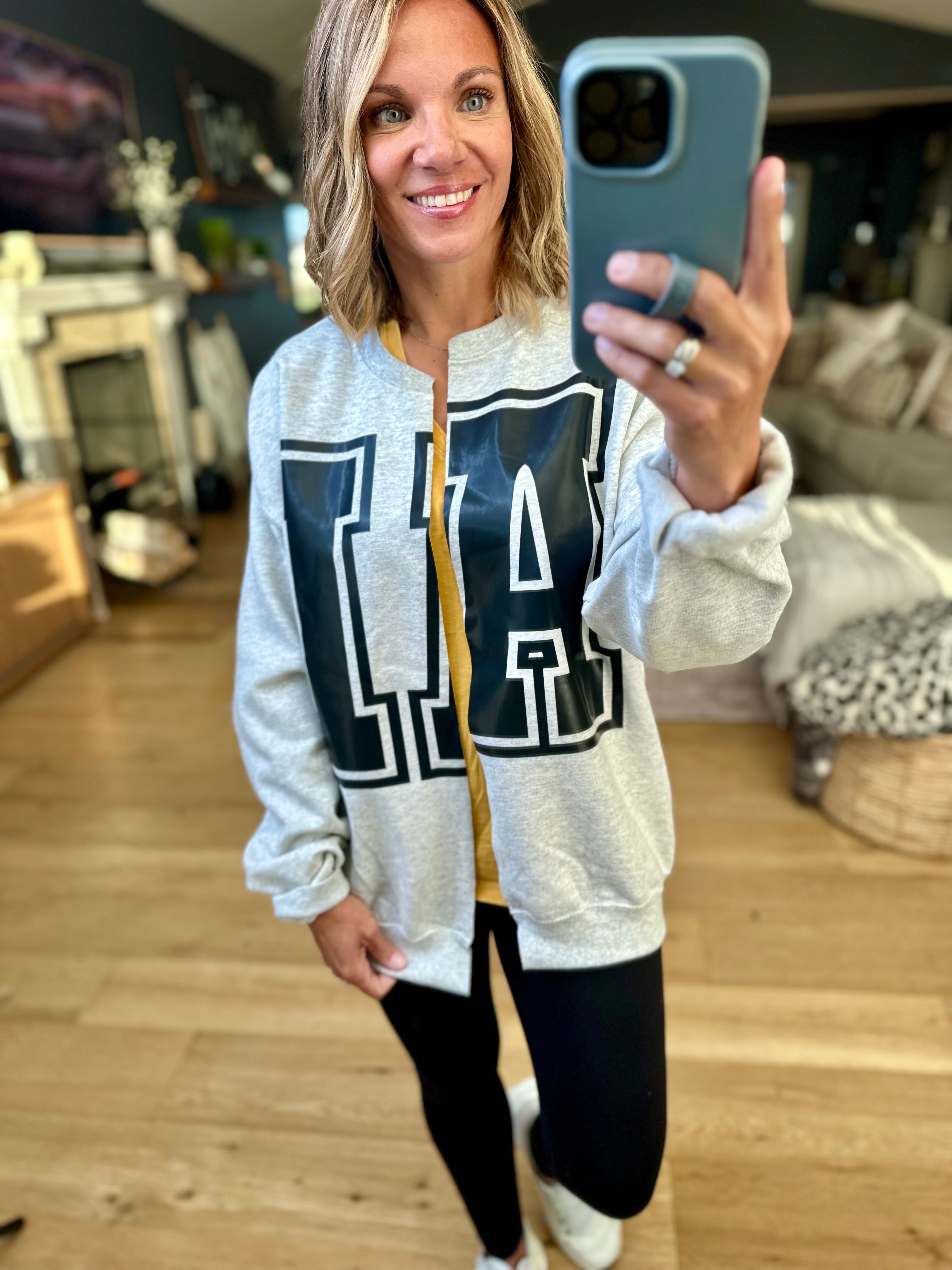 IA Crew Sweatshirt Cardi-sweaters-Gildan-Anna Kaytes Boutique, Women's Fashion Boutique in Grinnell, Iowa