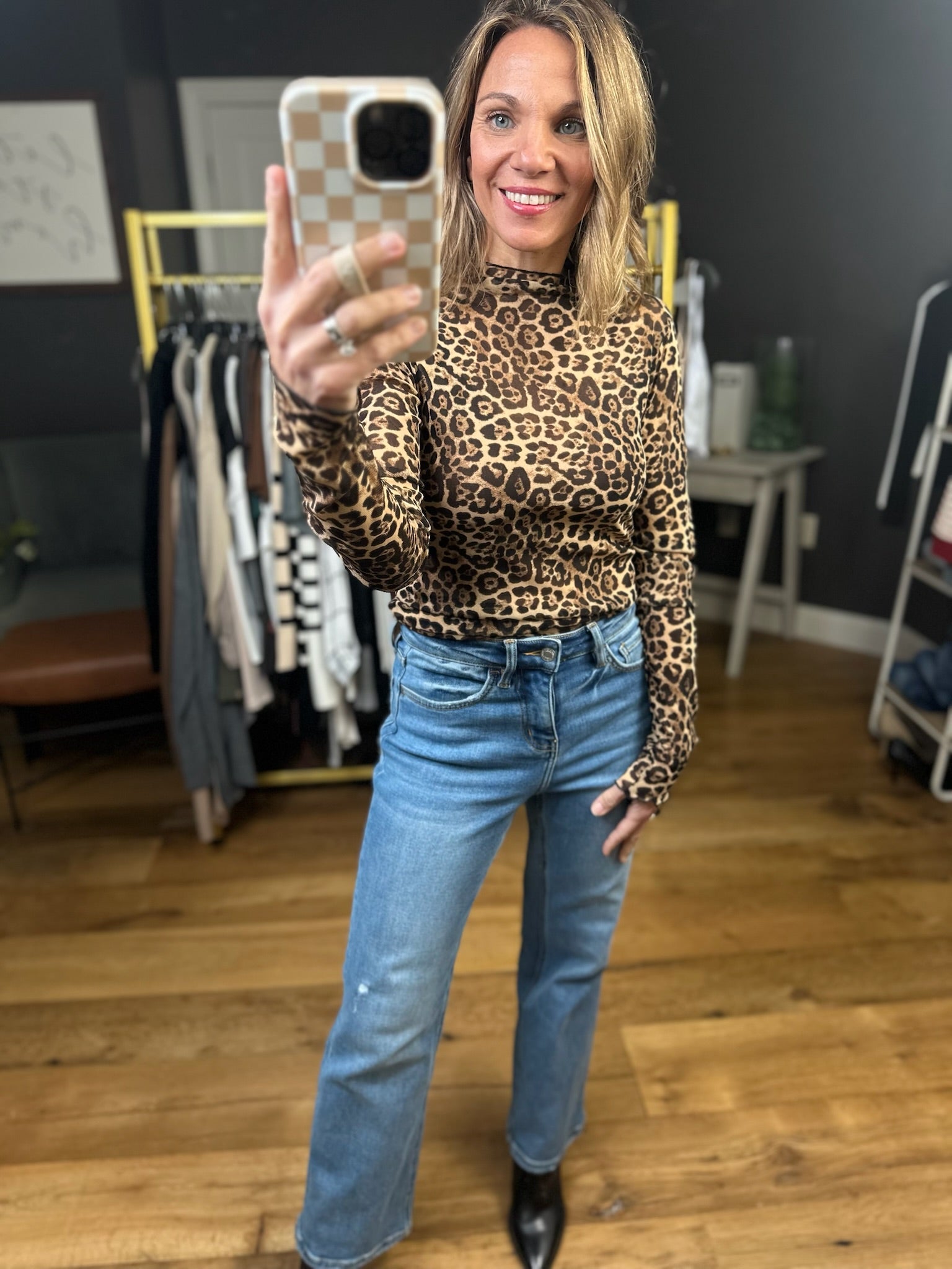 The Right Spot Long Sleeve Top - Leopard-Very J-Anna Kaytes Boutique, Women's Fashion Boutique in Grinnell, Iowa