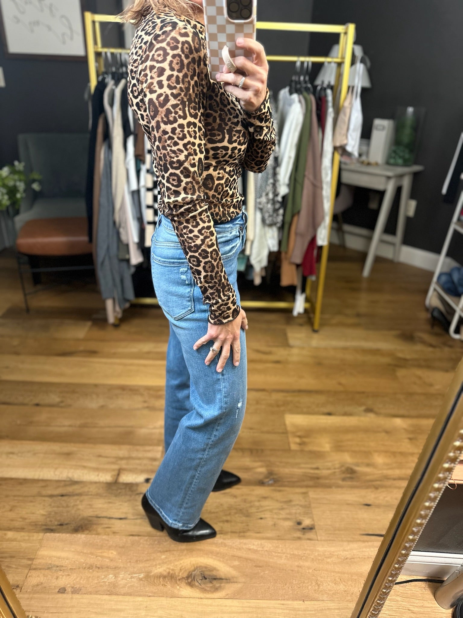 The Right Spot Long Sleeve Top - Leopard-Very J-Anna Kaytes Boutique, Women's Fashion Boutique in Grinnell, Iowa