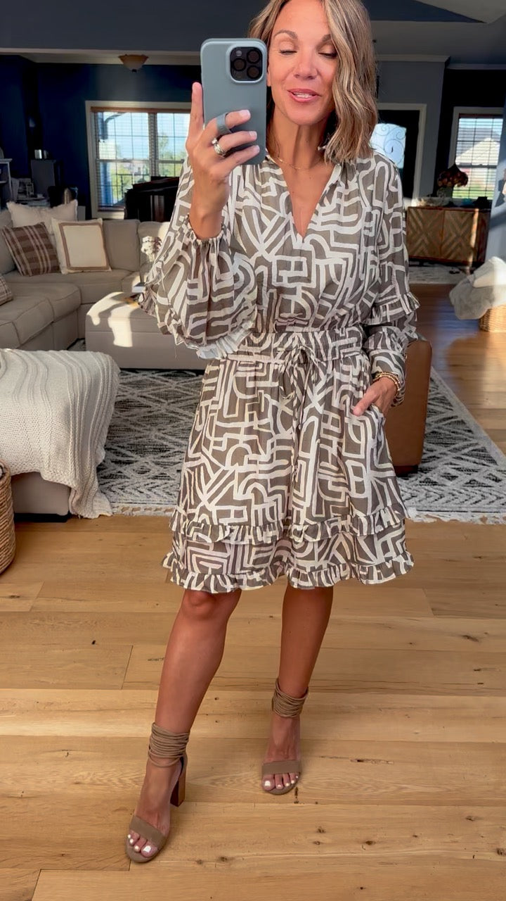 Curious Minds Patterned Dress-THNL-Anna Kaytes Boutique, Women's Fashion Boutique in Grinnell, Iowa