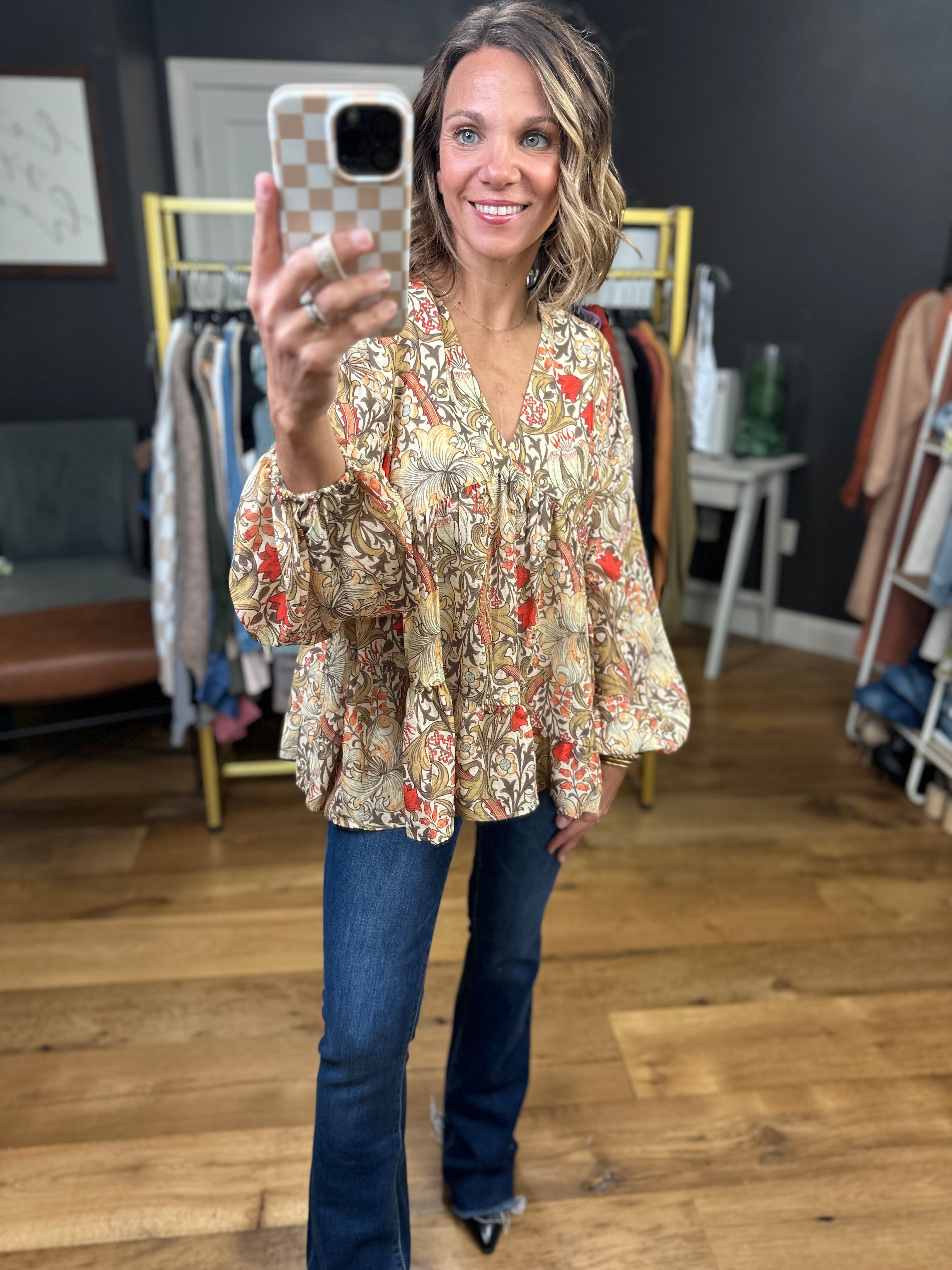 Pippa Flowy Floral Top - Mocha-Entro-Anna Kaytes Boutique, Women's Fashion Boutique in Grinnell, Iowa