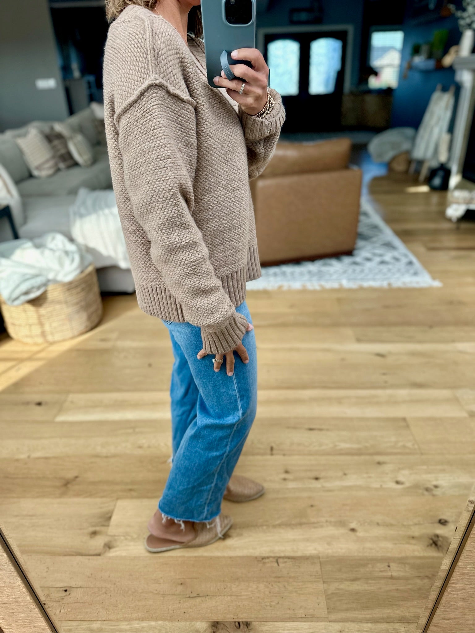 Holding On V-Neck Sweater-Sweaters-Wishlist-Anna Kaytes Boutique, Women's Fashion Boutique in Grinnell, Iowa