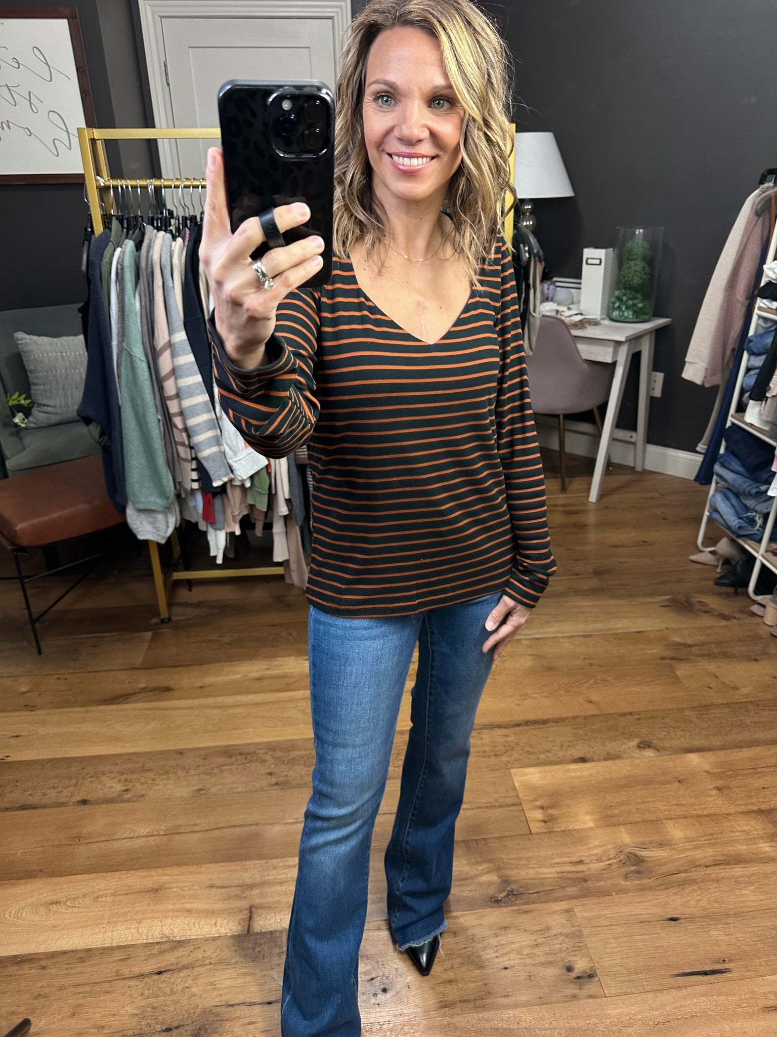 Better Explanation Striped V-Neck Long Sleeve Top - Navy/Rust-Long Sleeves-Skies Are Blue 45496-Anna Kaytes Boutique, Women's Fashion Boutique in Grinnell, Iowa