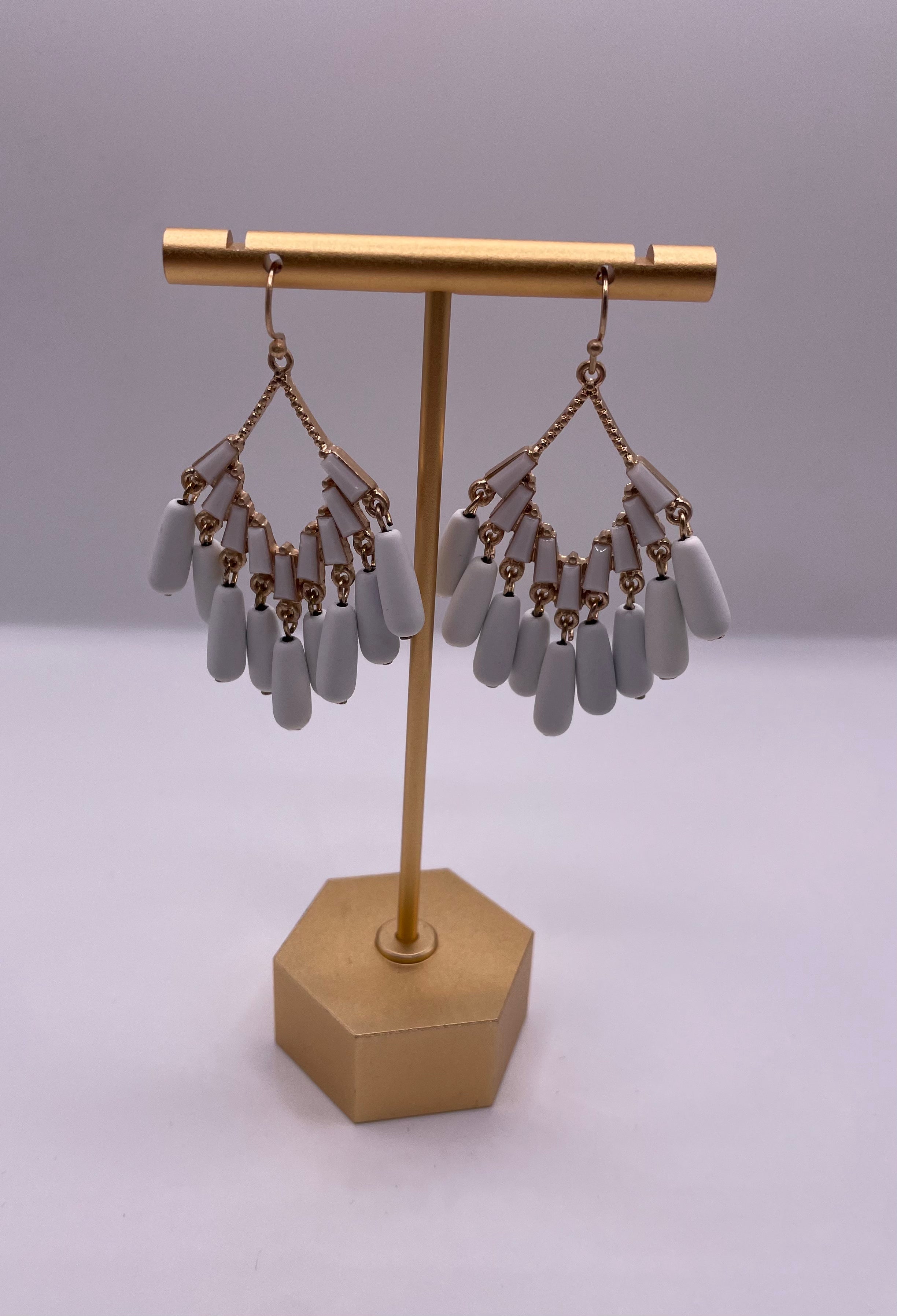 Selena Earrings- White/Gold-Earrings-Anna Kaytes Boutique-Anna Kaytes Boutique, Women's Fashion Boutique in Grinnell, Iowa