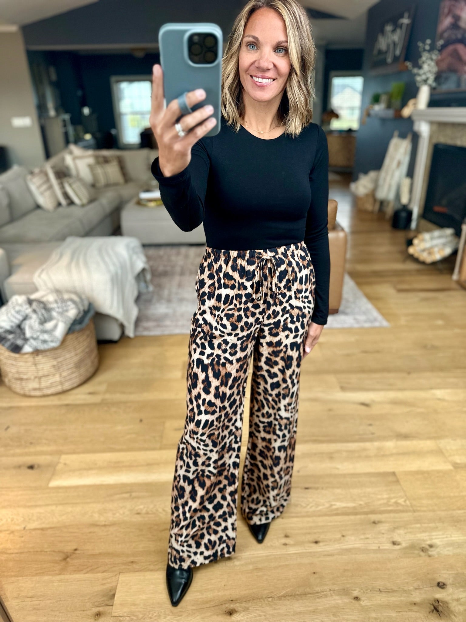 Deal Breaker Wide-Leg Pants-Eesome-Anna Kaytes Boutique, Women's Fashion Boutique in Grinnell, Iowa