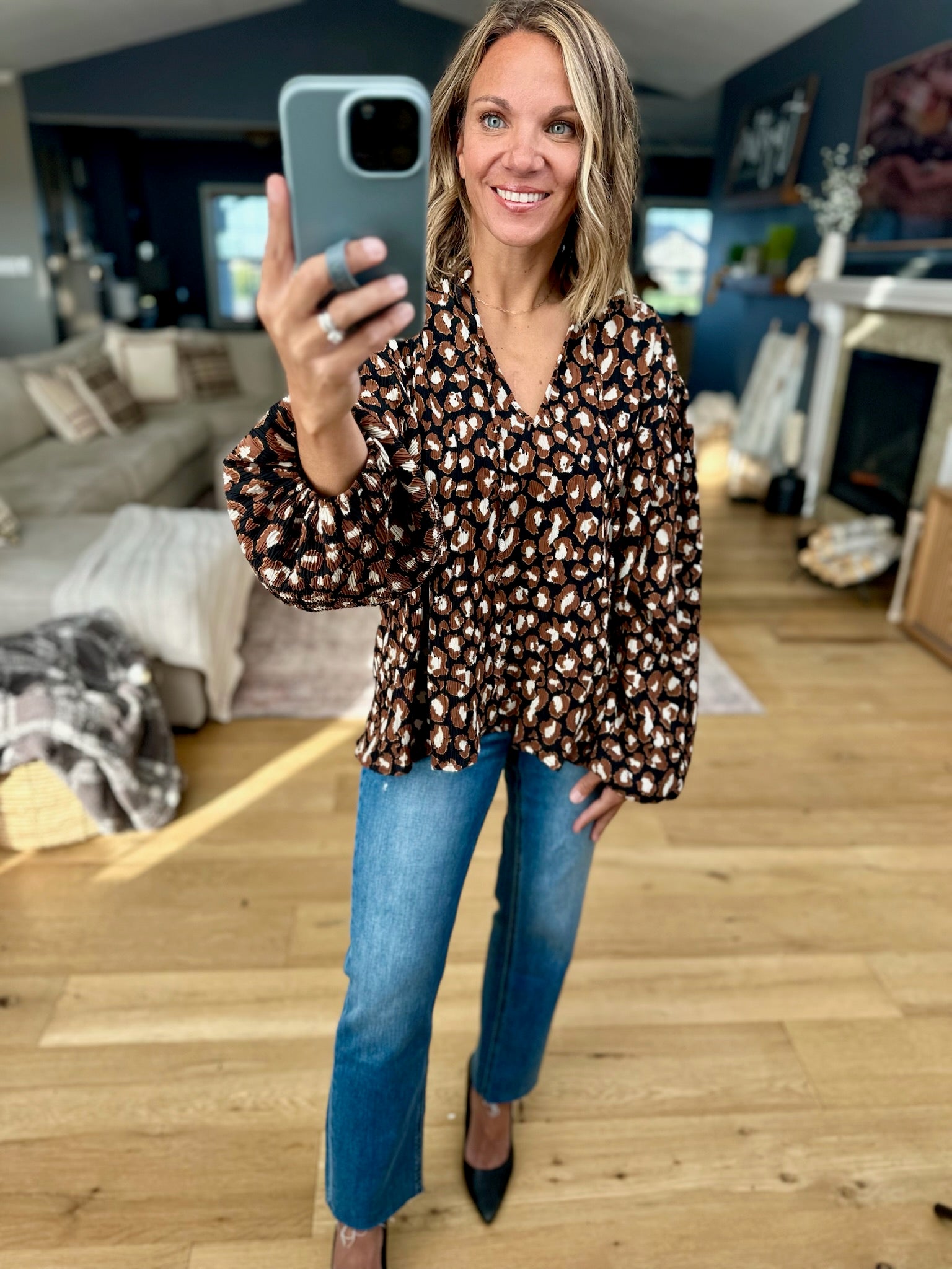 Coming This Way Patterned Pleated Top-Anniewear-Anna Kaytes Boutique, Women's Fashion Boutique in Grinnell, Iowa