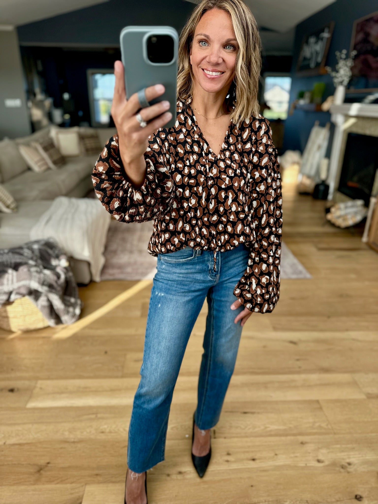 Coming This Way Patterned Pleated Top-Anniewear-Anna Kaytes Boutique, Women's Fashion Boutique in Grinnell, Iowa