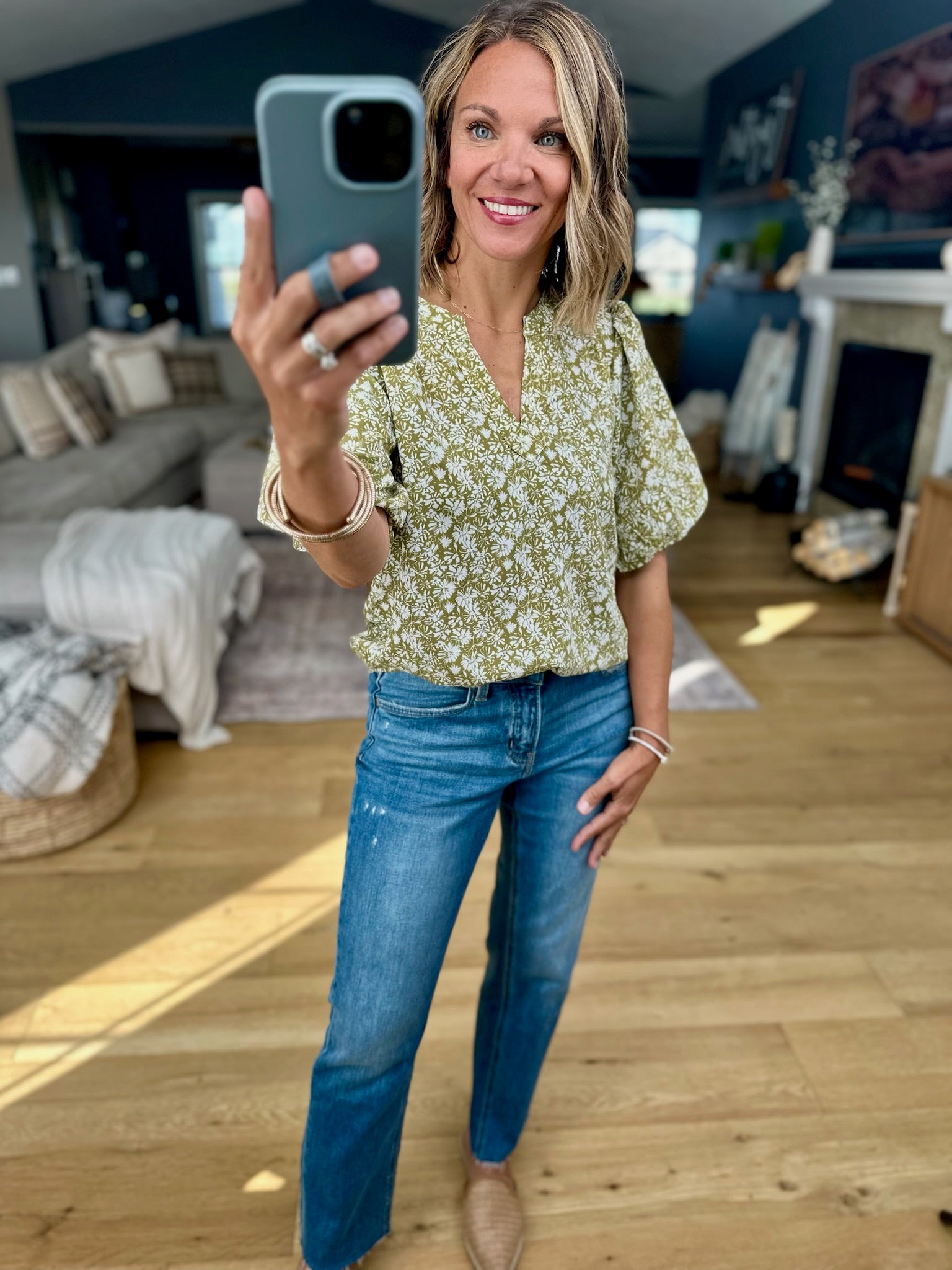 Warmth Of Wildflowers Floral Top-Anniewear-Anna Kaytes Boutique, Women's Fashion Boutique in Grinnell, Iowa