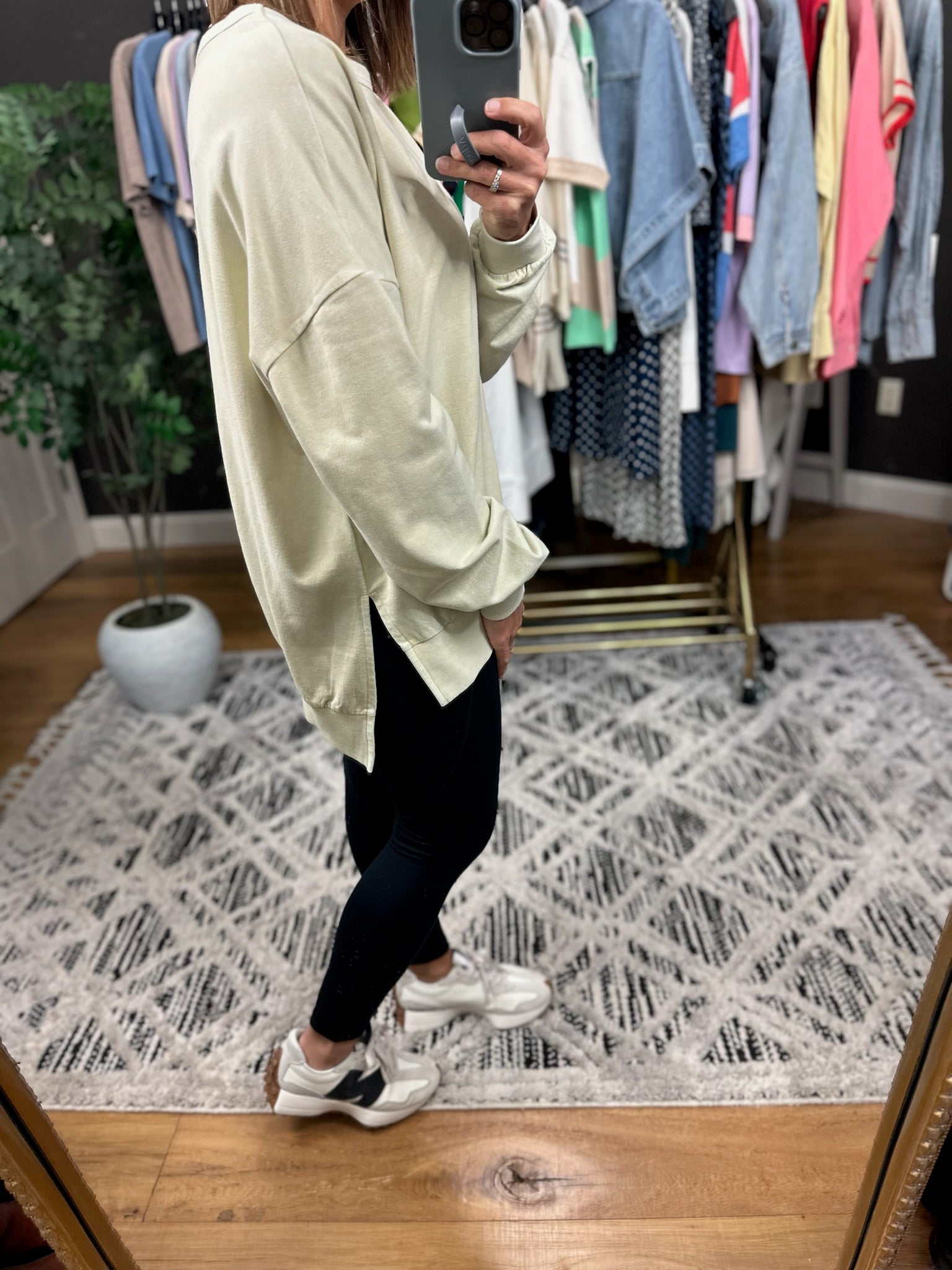 Right Away Washed Crew Sweatshirt-sweaters-Blu Pepper-Anna Kaytes Boutique, Women's Fashion Boutique in Grinnell, Iowa