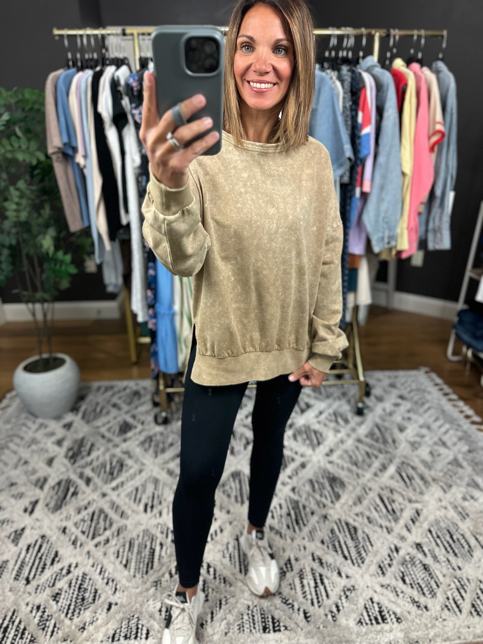 Right Away Washed Crew Sweatshirt-sweaters-Blu Pepper-Anna Kaytes Boutique, Women's Fashion Boutique in Grinnell, Iowa