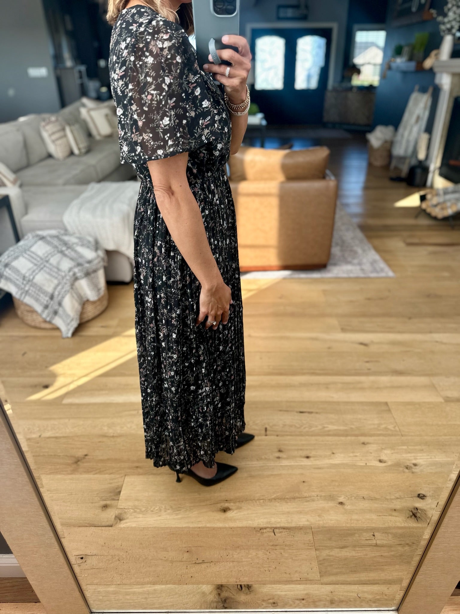 Looking Back Pleated Floral Dress-Hayden-Anna Kaytes Boutique, Women's Fashion Boutique in Grinnell, Iowa