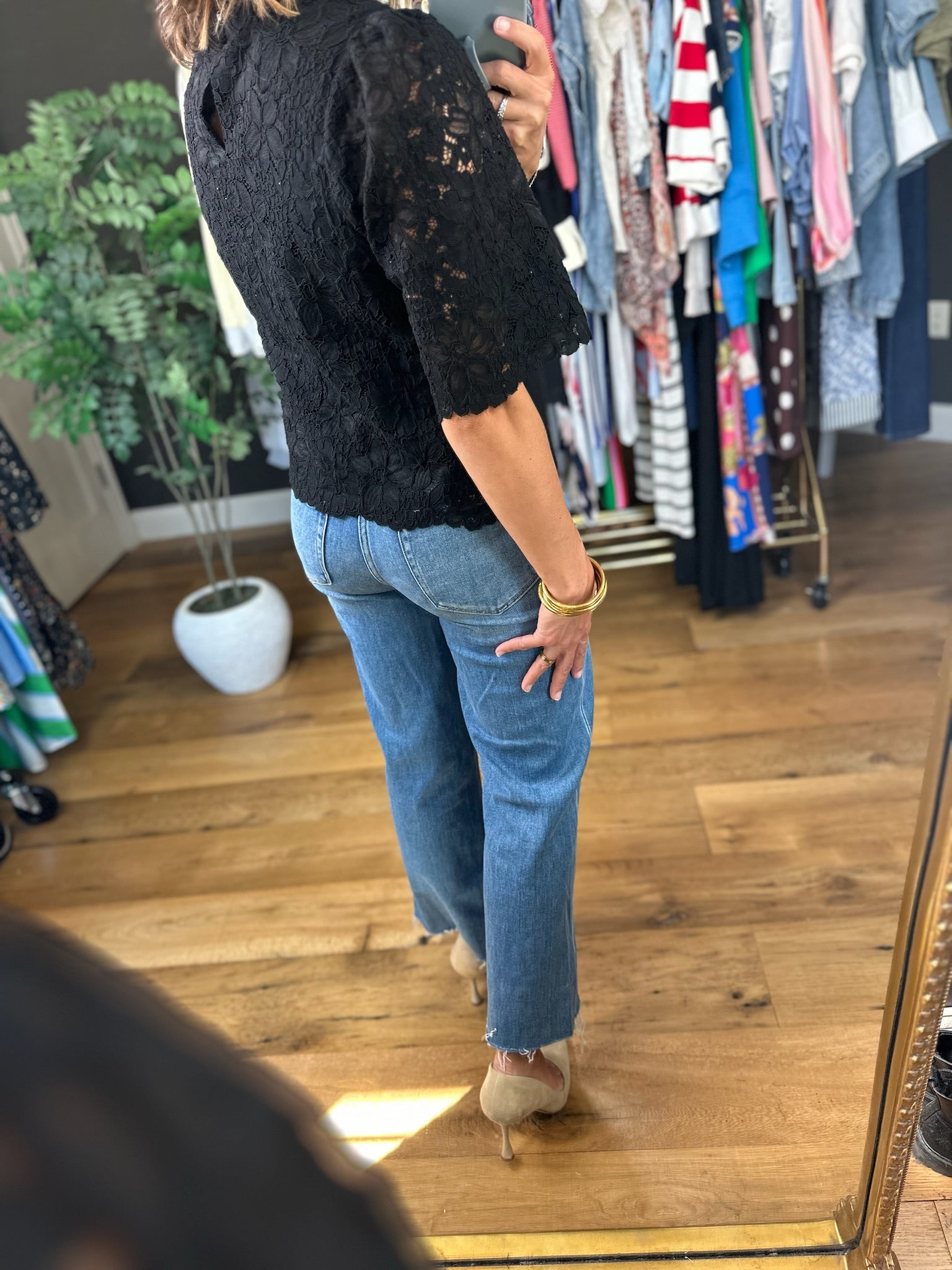 Thoughts For You Lace Top-Short Sleeves-Doe & Rae-Anna Kaytes Boutique, Women's Fashion Boutique in Grinnell, Iowa