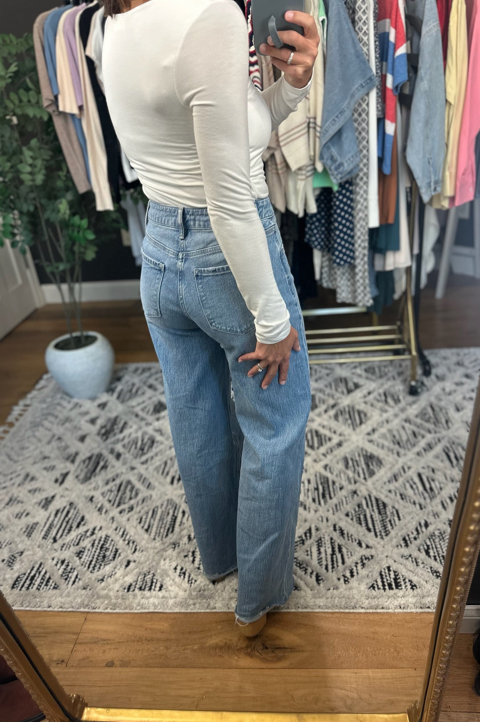 The Sage Double-Lined V-Neck Long Sleeve-Long Sleeves-Wasabi & Mint-Anna Kaytes Boutique, Women's Fashion Boutique in Grinnell, Iowa