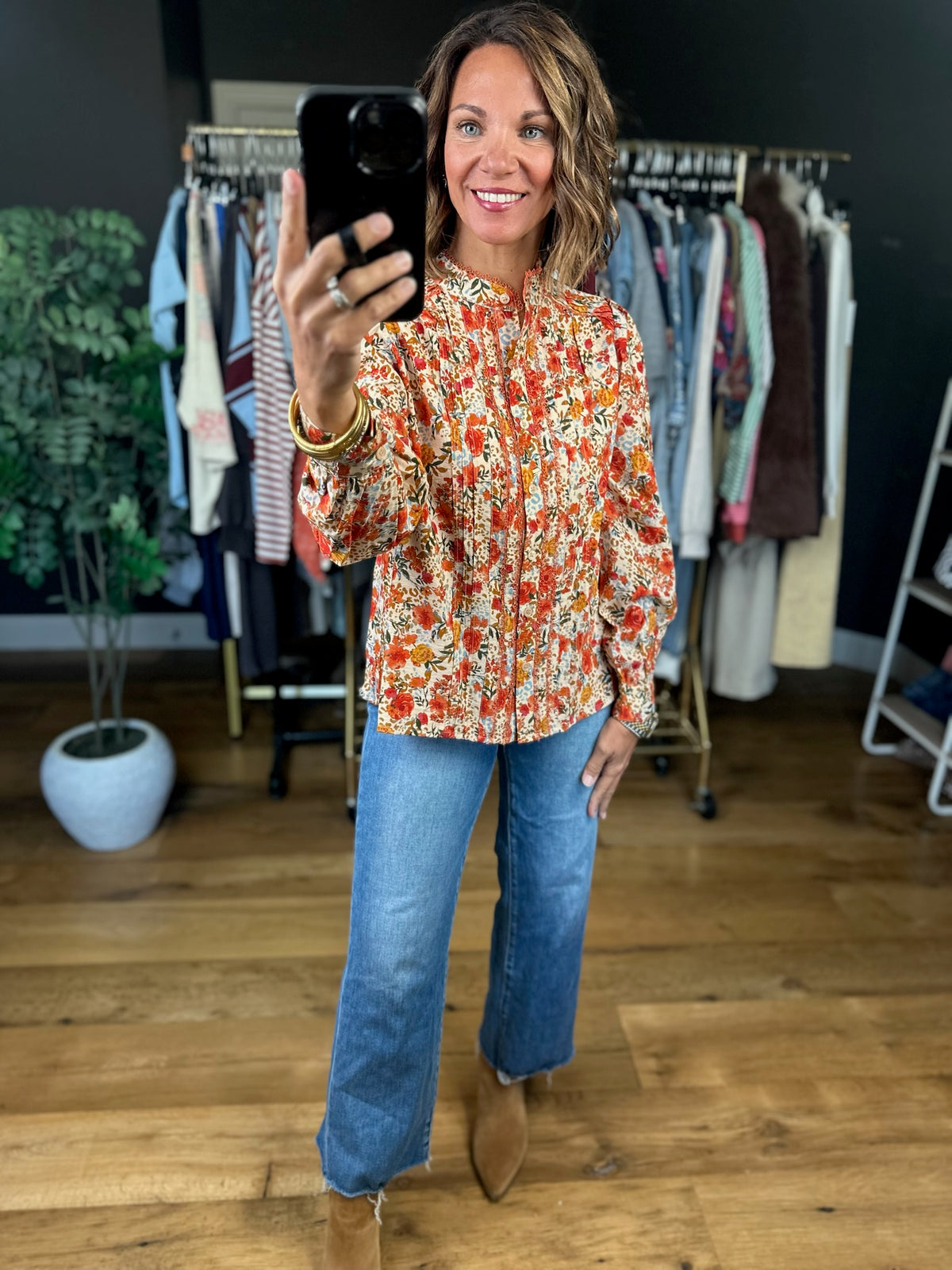 Worth My Wild Floral Top-Long Sleeves-Fate-Anna Kaytes Boutique, Women's Fashion Boutique in Grinnell, Iowa