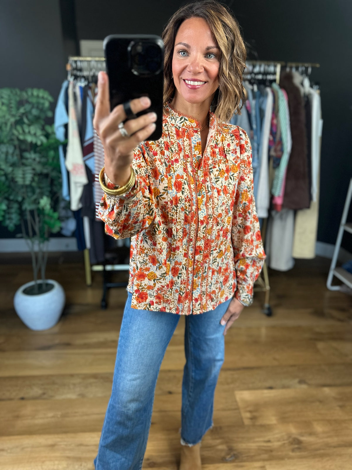 Worth My Wild Floral Top-Long Sleeves-Fate-Anna Kaytes Boutique, Women's Fashion Boutique in Grinnell, Iowa