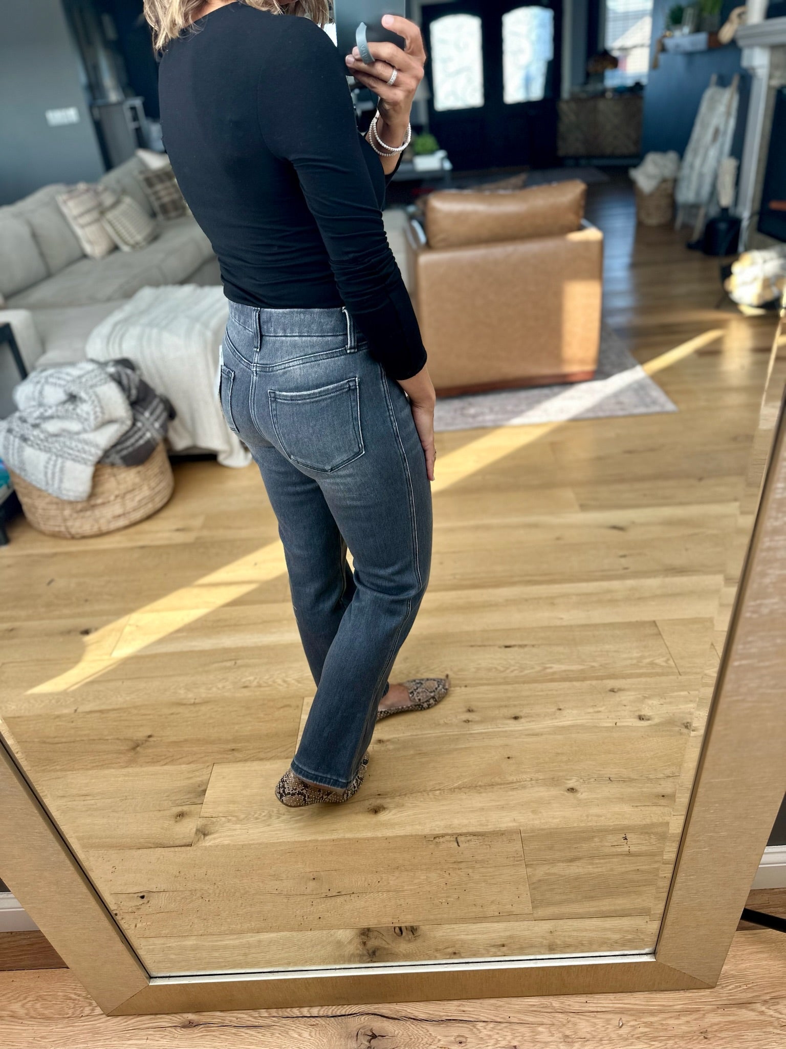 The Stasia Mid-Rise Ankle Straight Denim-Vervet-Anna Kaytes Boutique, Women's Fashion Boutique in Grinnell, Iowa