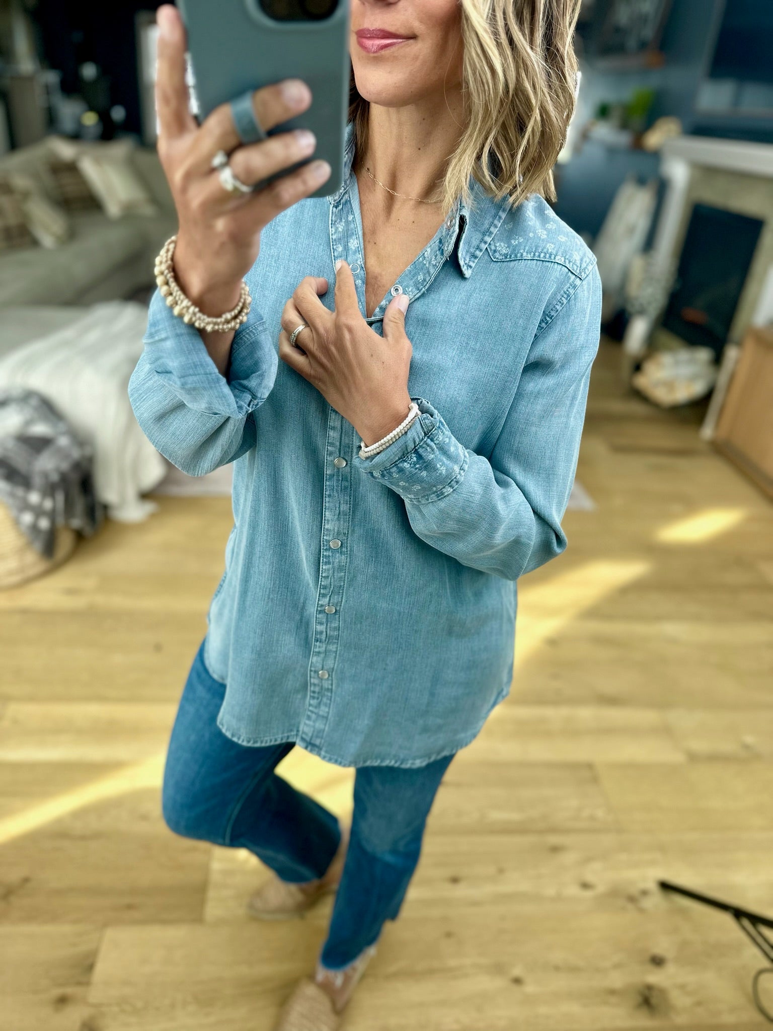 **Easy Days Tencel Button-Down-Thread & Supply-Anna Kaytes Boutique, Women's Fashion Boutique in Grinnell, Iowa