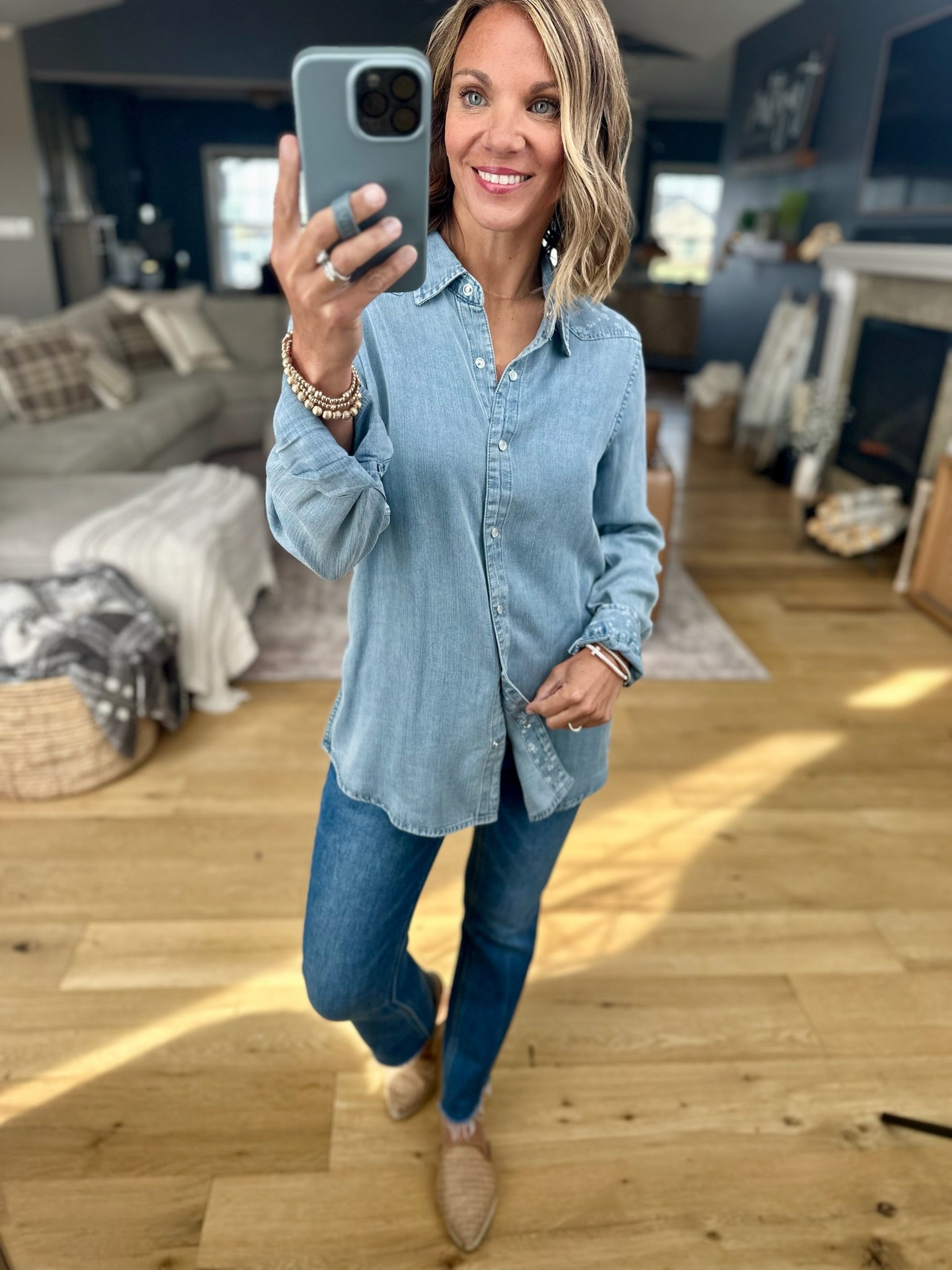 **Easy Days Tencel Button-Down-Thread & Supply-Anna Kaytes Boutique, Women's Fashion Boutique in Grinnell, Iowa