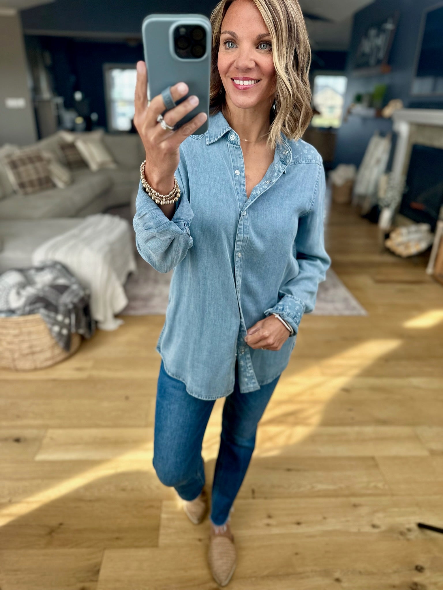 **Easy Days Tencel Button-Down-Thread & Supply-Anna Kaytes Boutique, Women's Fashion Boutique in Grinnell, Iowa