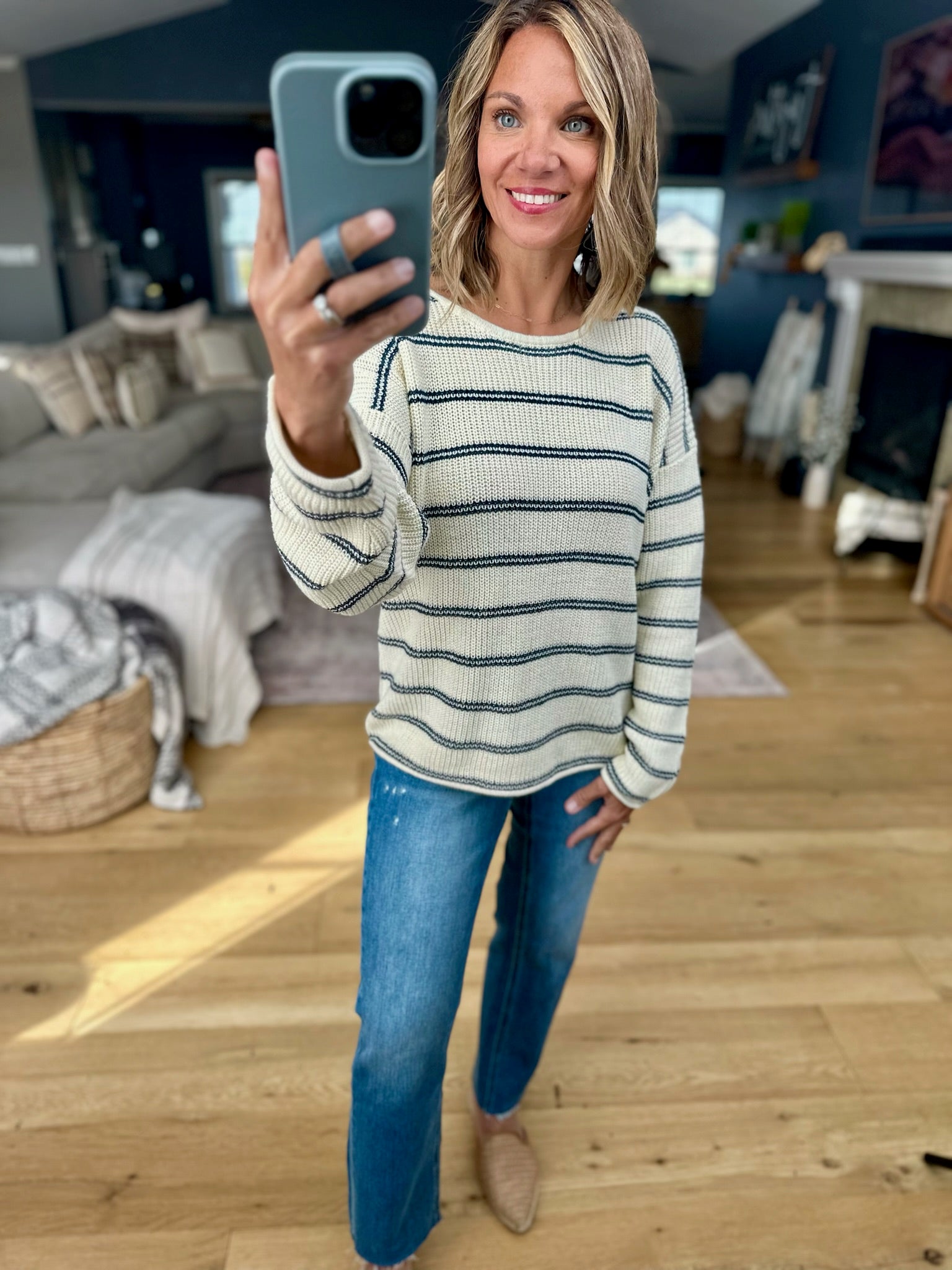 **Sweet Soul Striped Knit Top-W2358-Anna Kaytes Boutique, Women's Fashion Boutique in Grinnell, Iowa